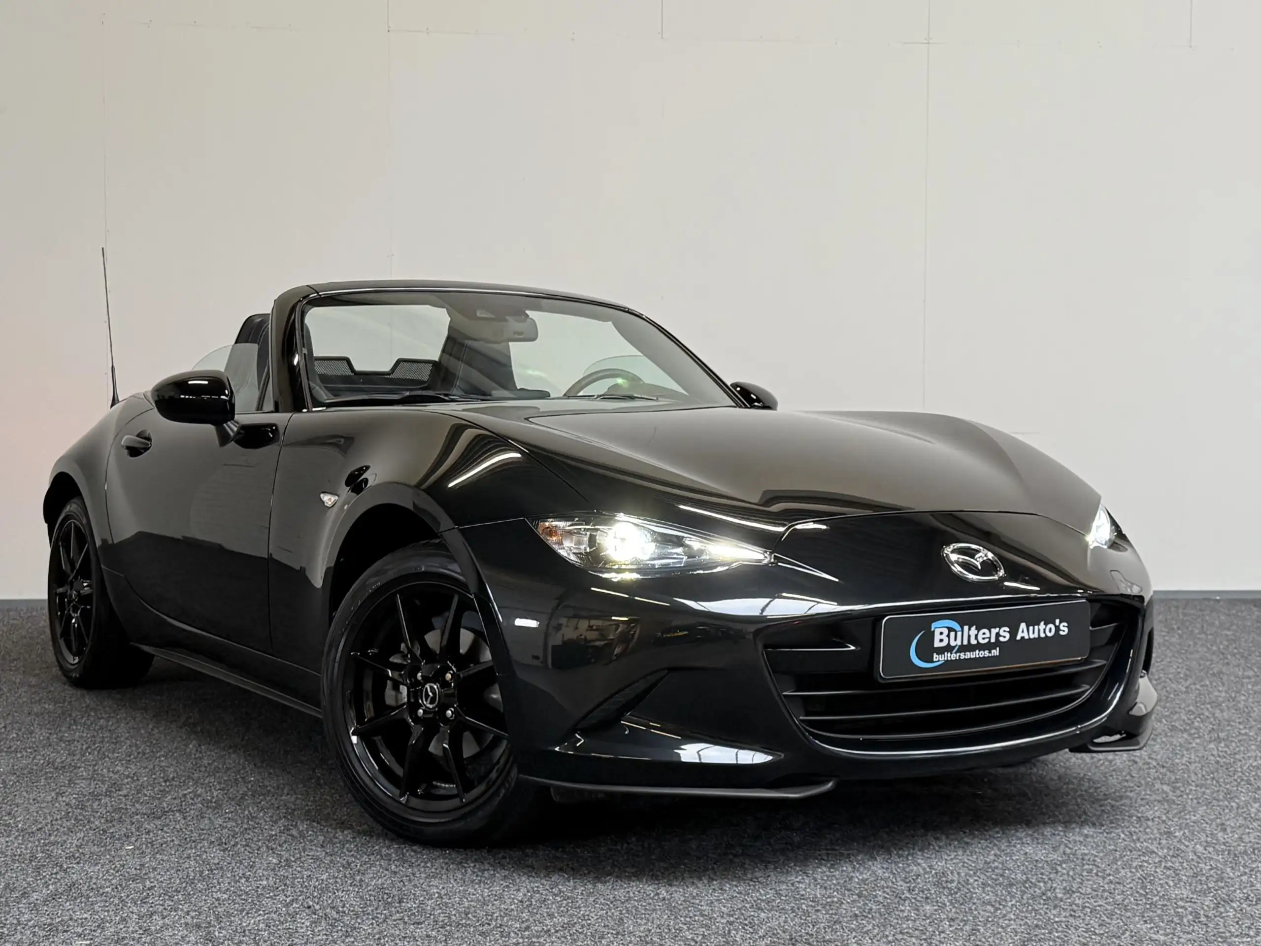 Mazda - MX-5