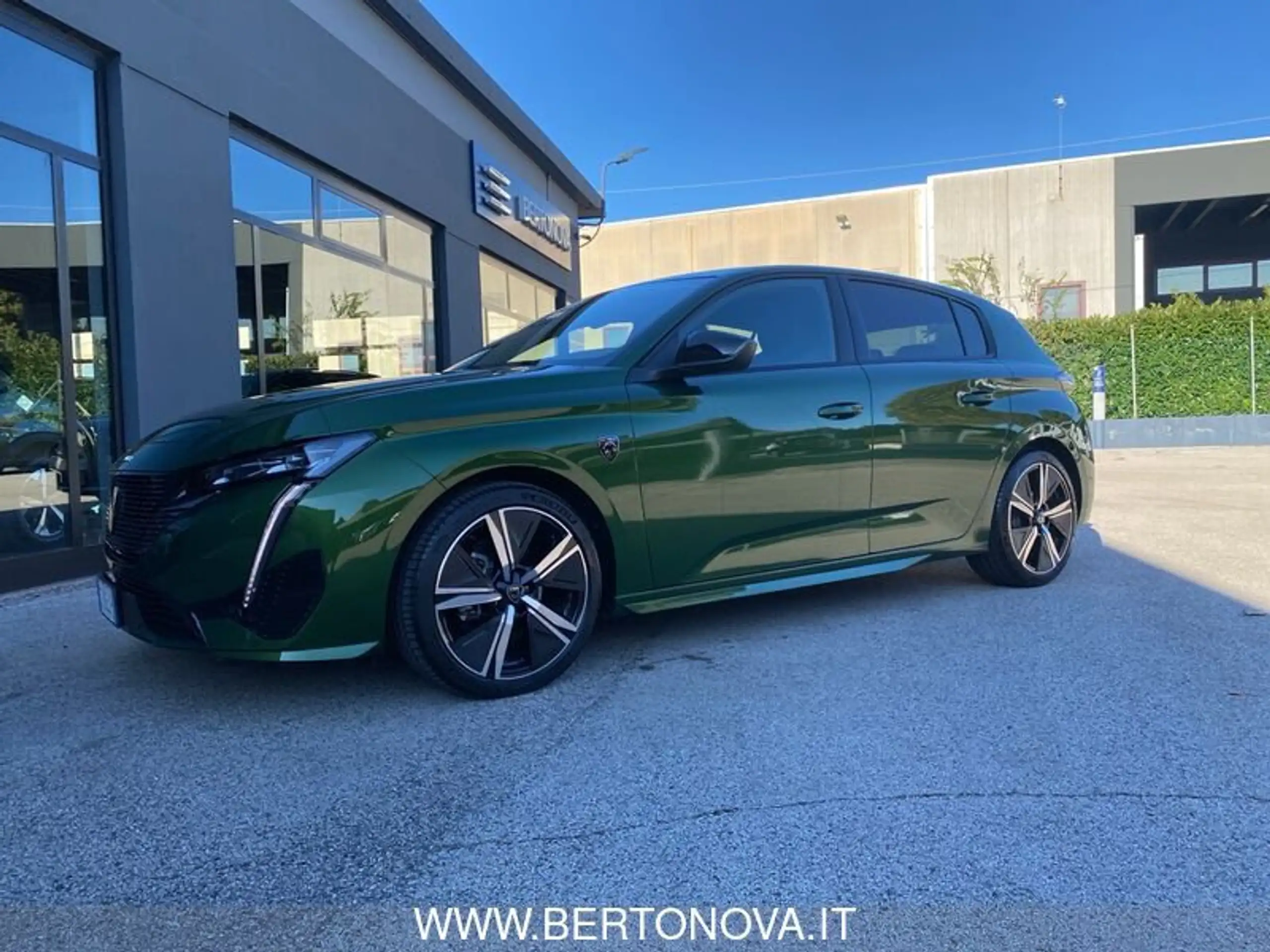 Peugeot - 308