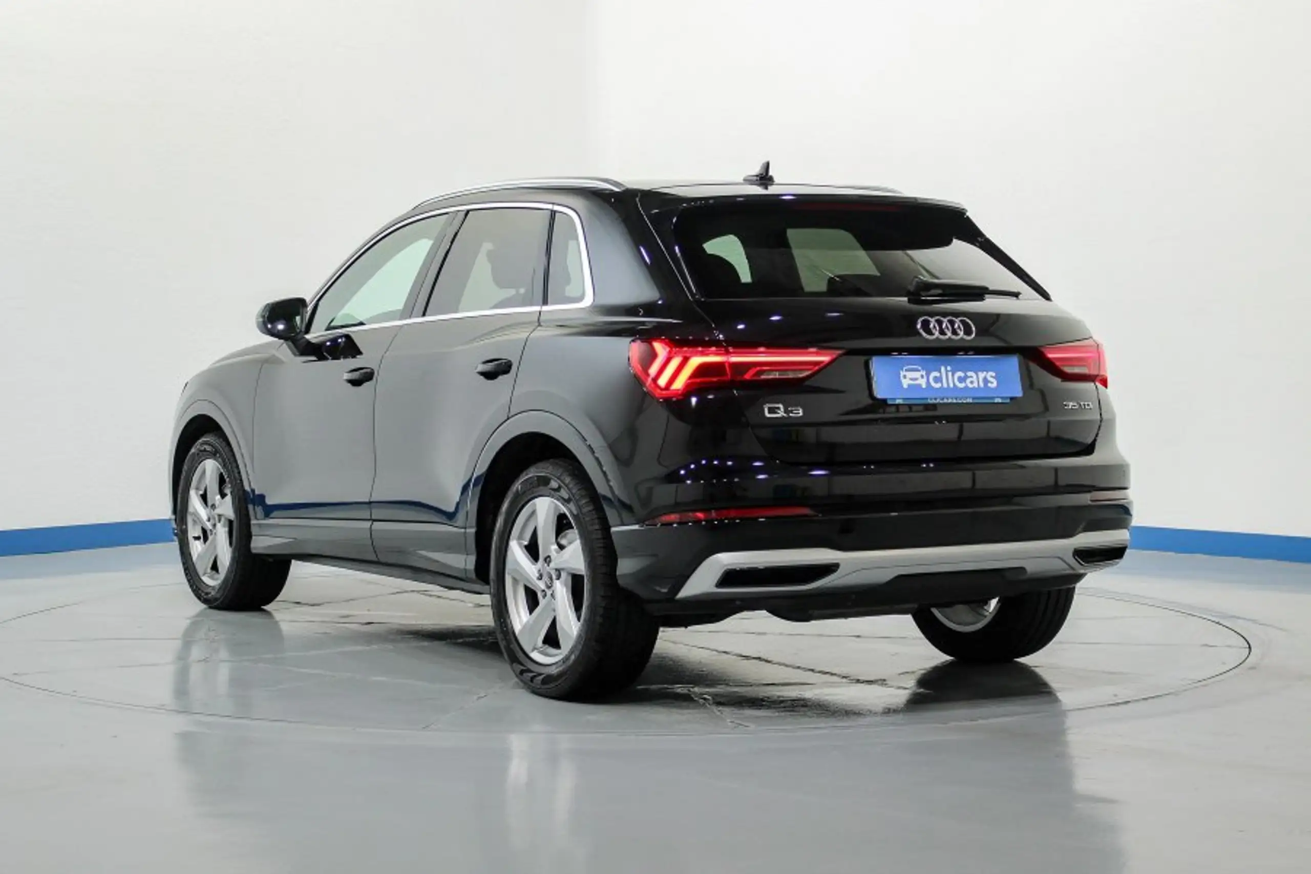 Audi - Q3