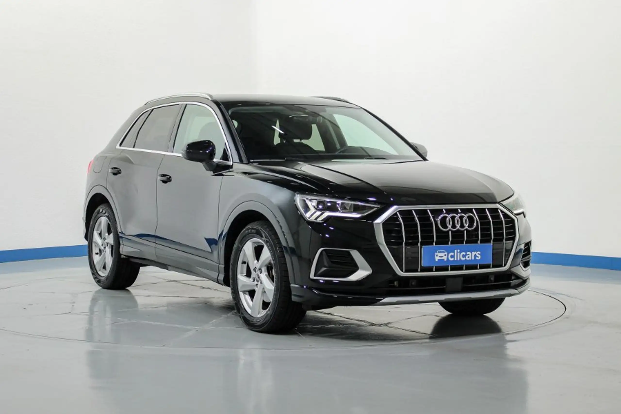 Audi - Q3