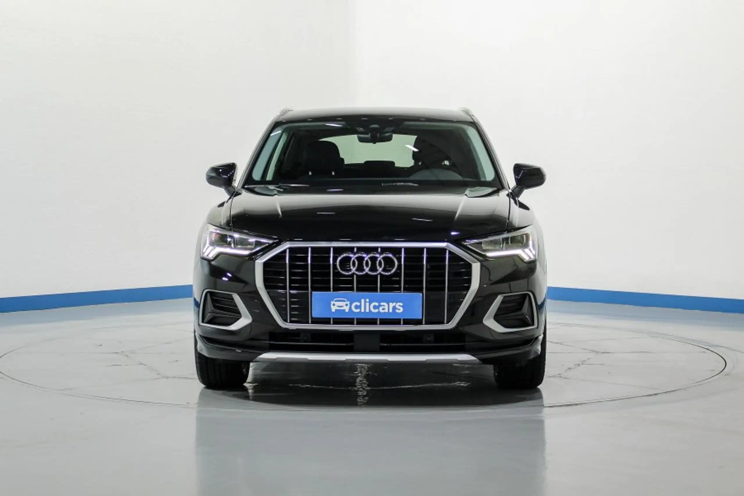 Audi - Q3