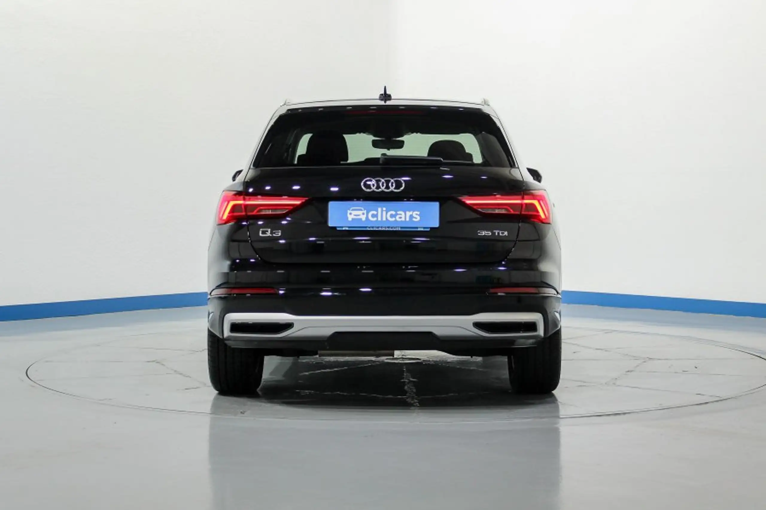 Audi - Q3