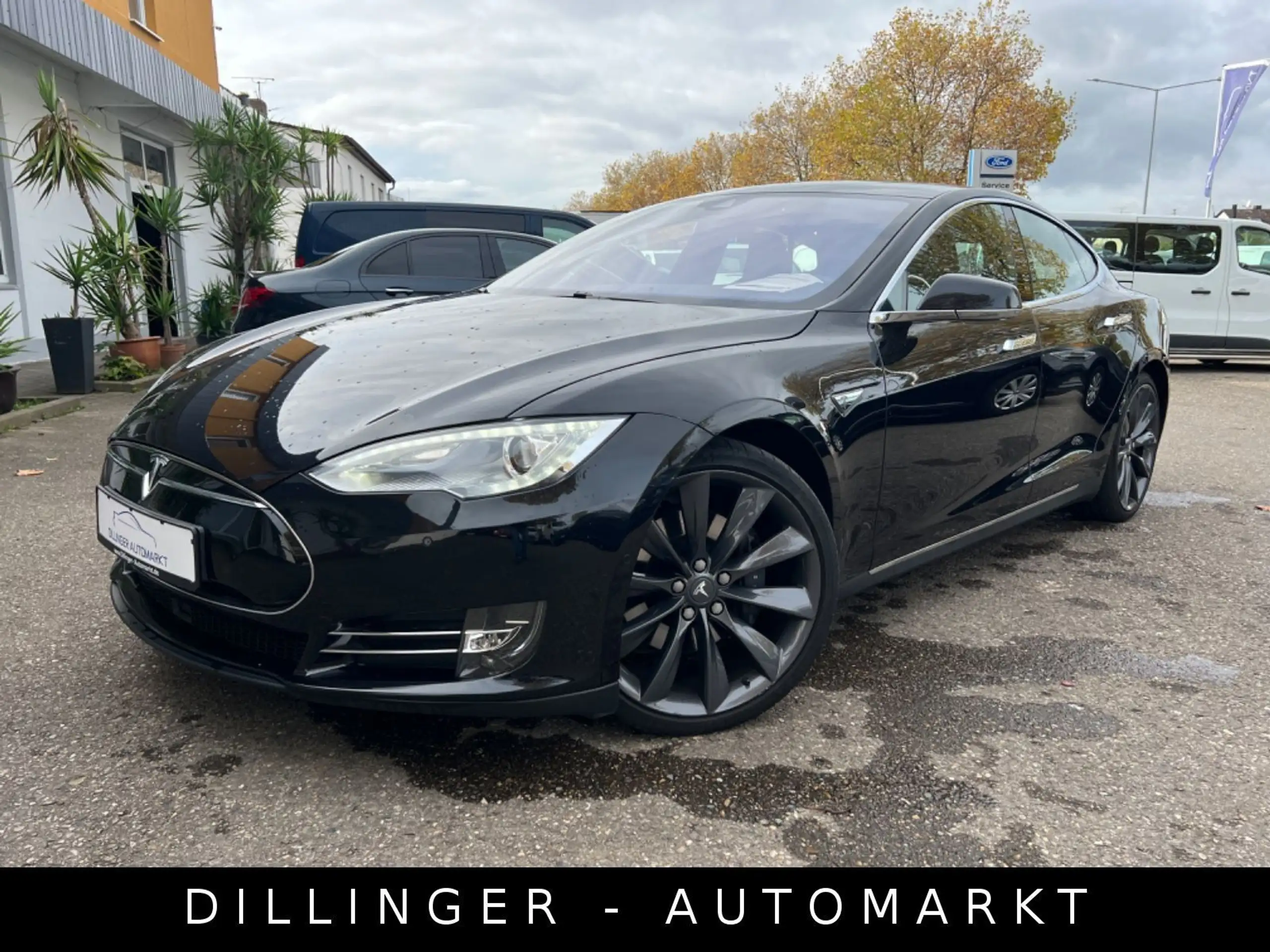 Tesla Model S 2016