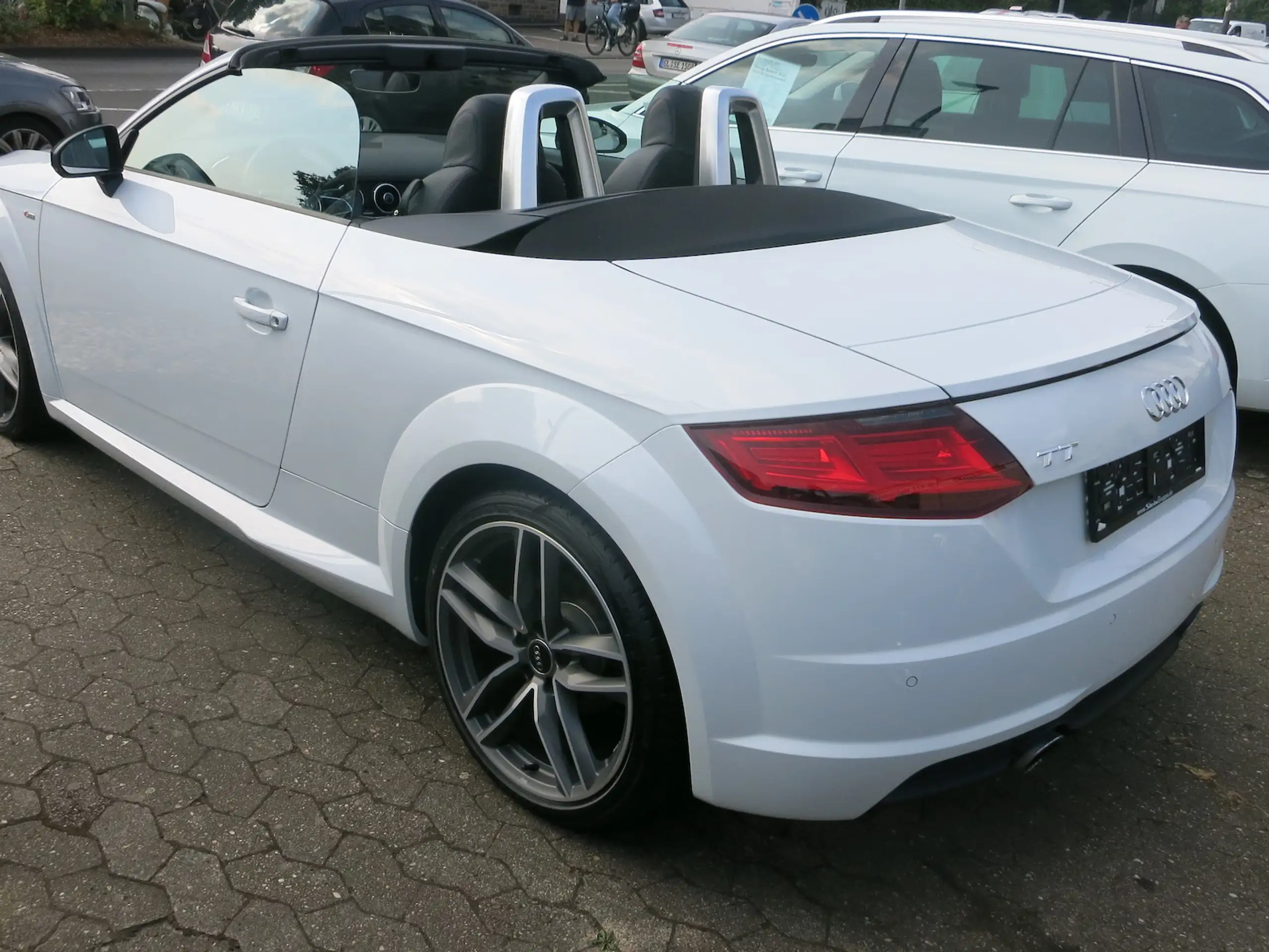 Audi - TT