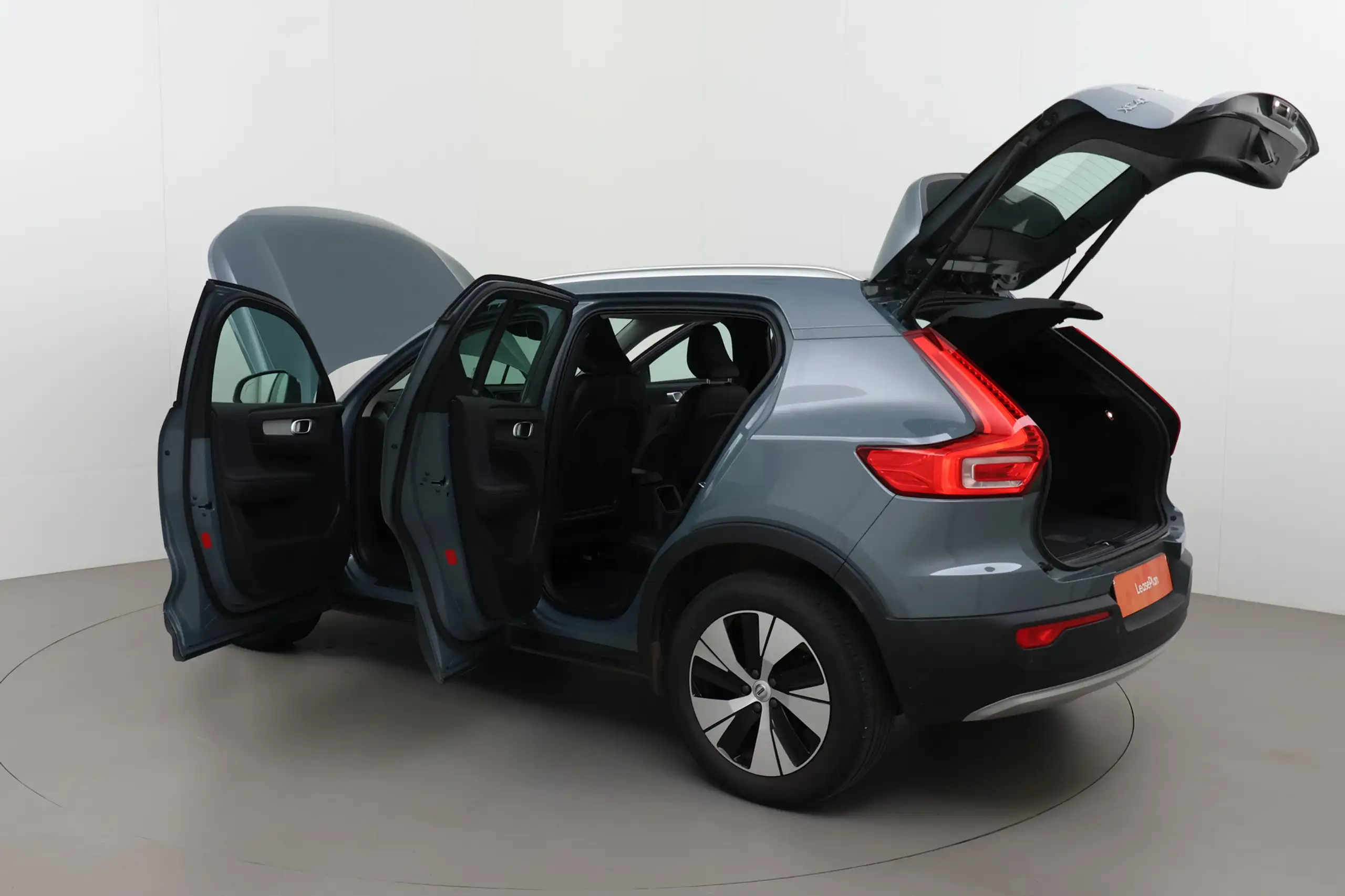 Volvo - XC40