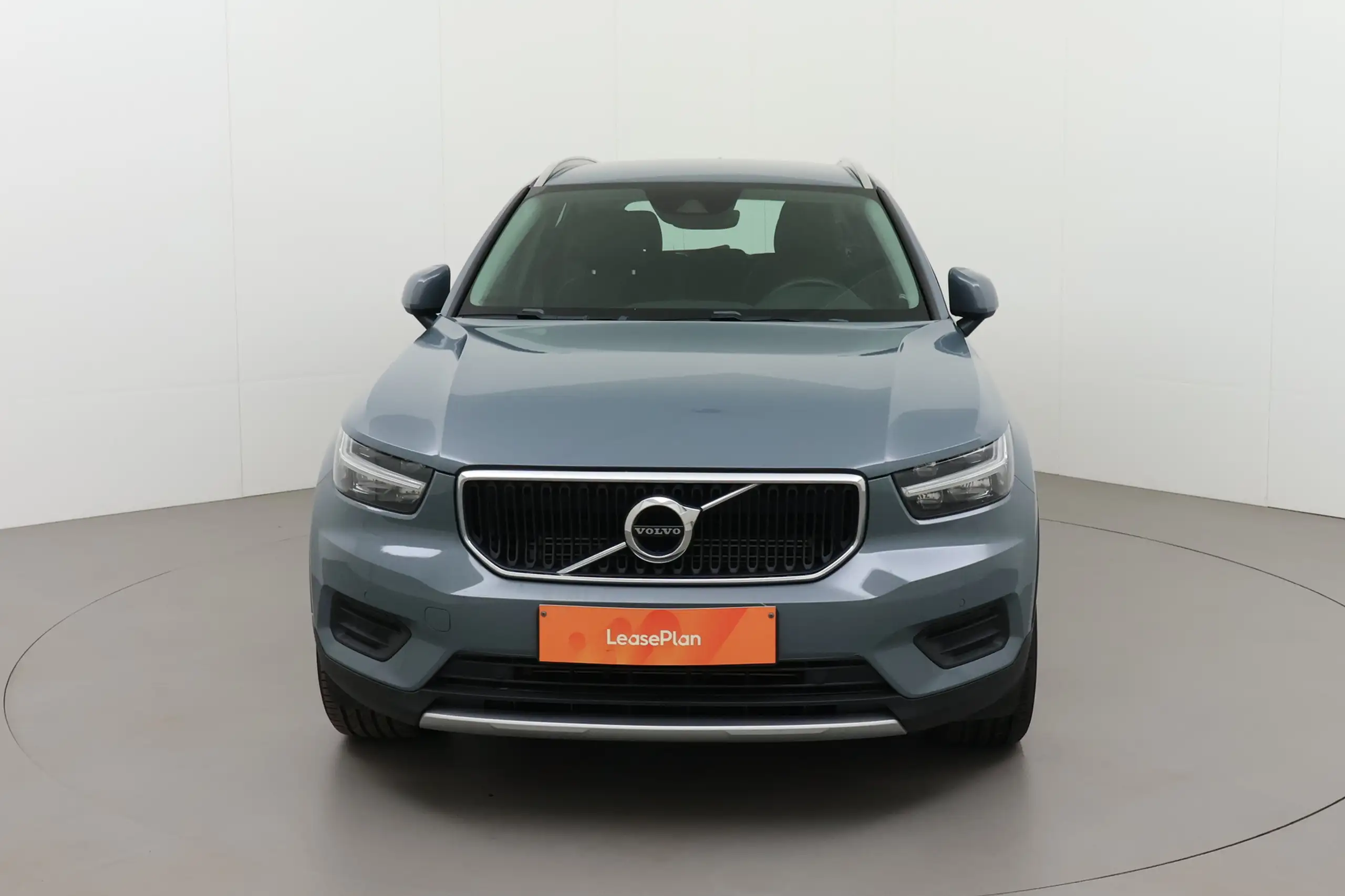 Volvo - XC40