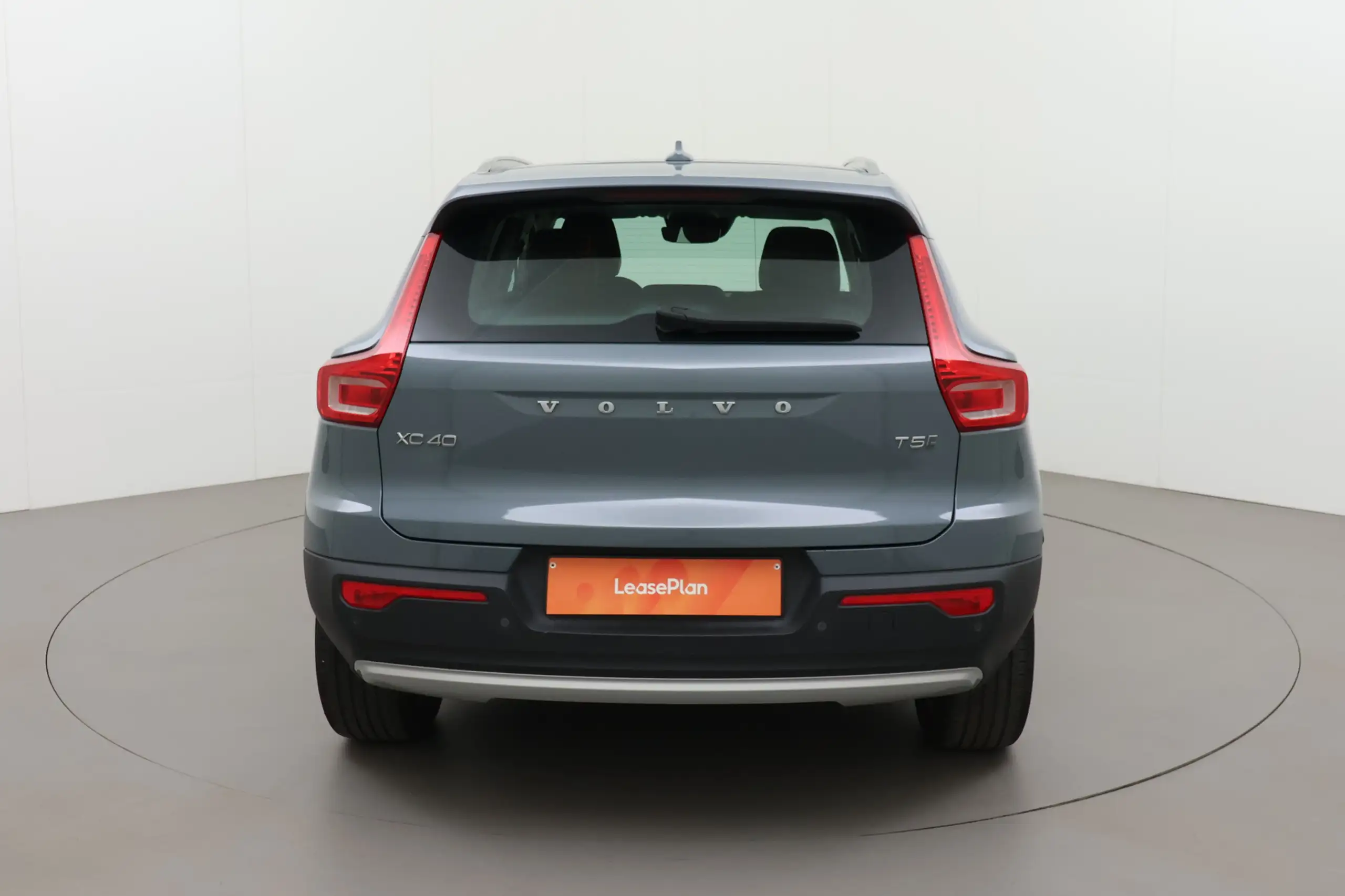 Volvo - XC40