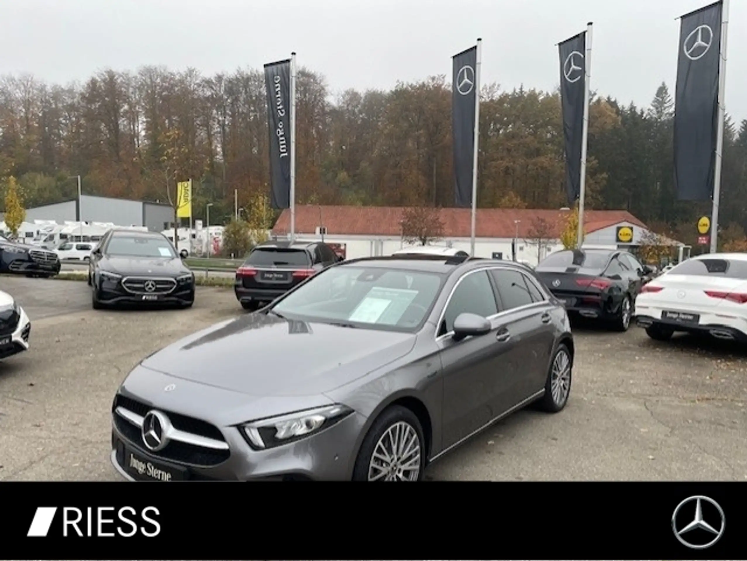 Mercedes-Benz A 250 2021