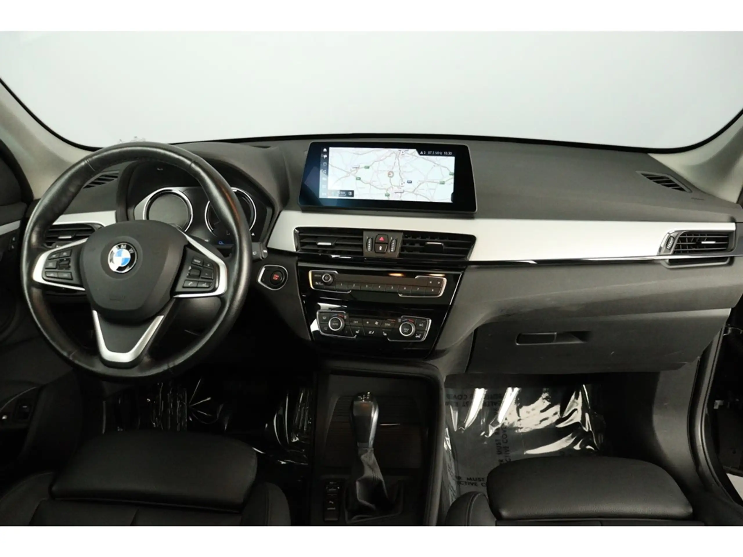 BMW - X1