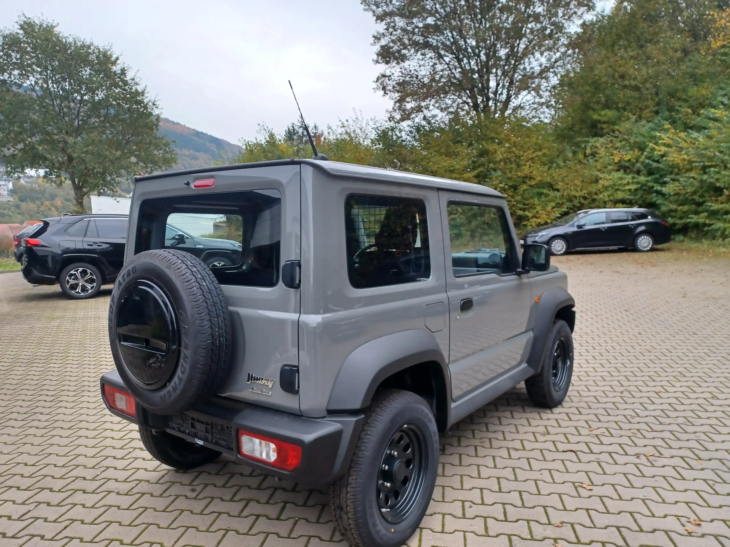 Suzuki - Jimny