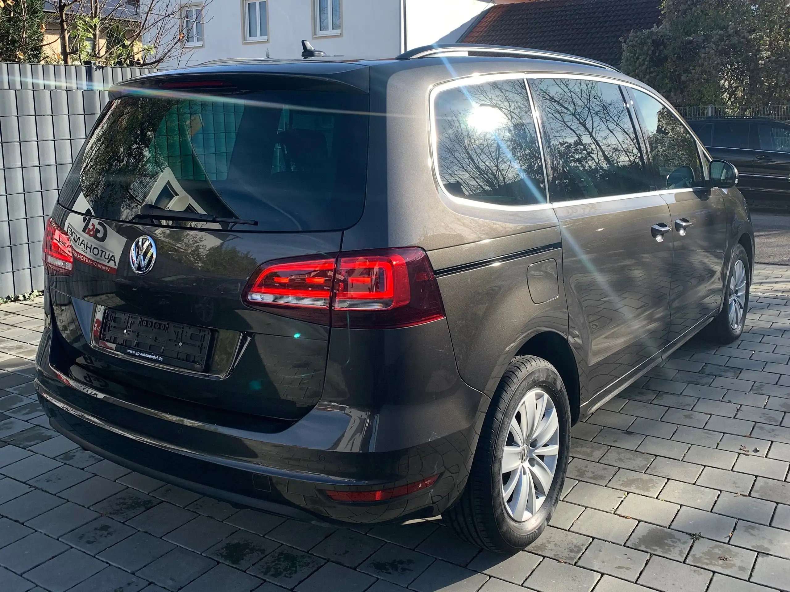 Volkswagen - Sharan