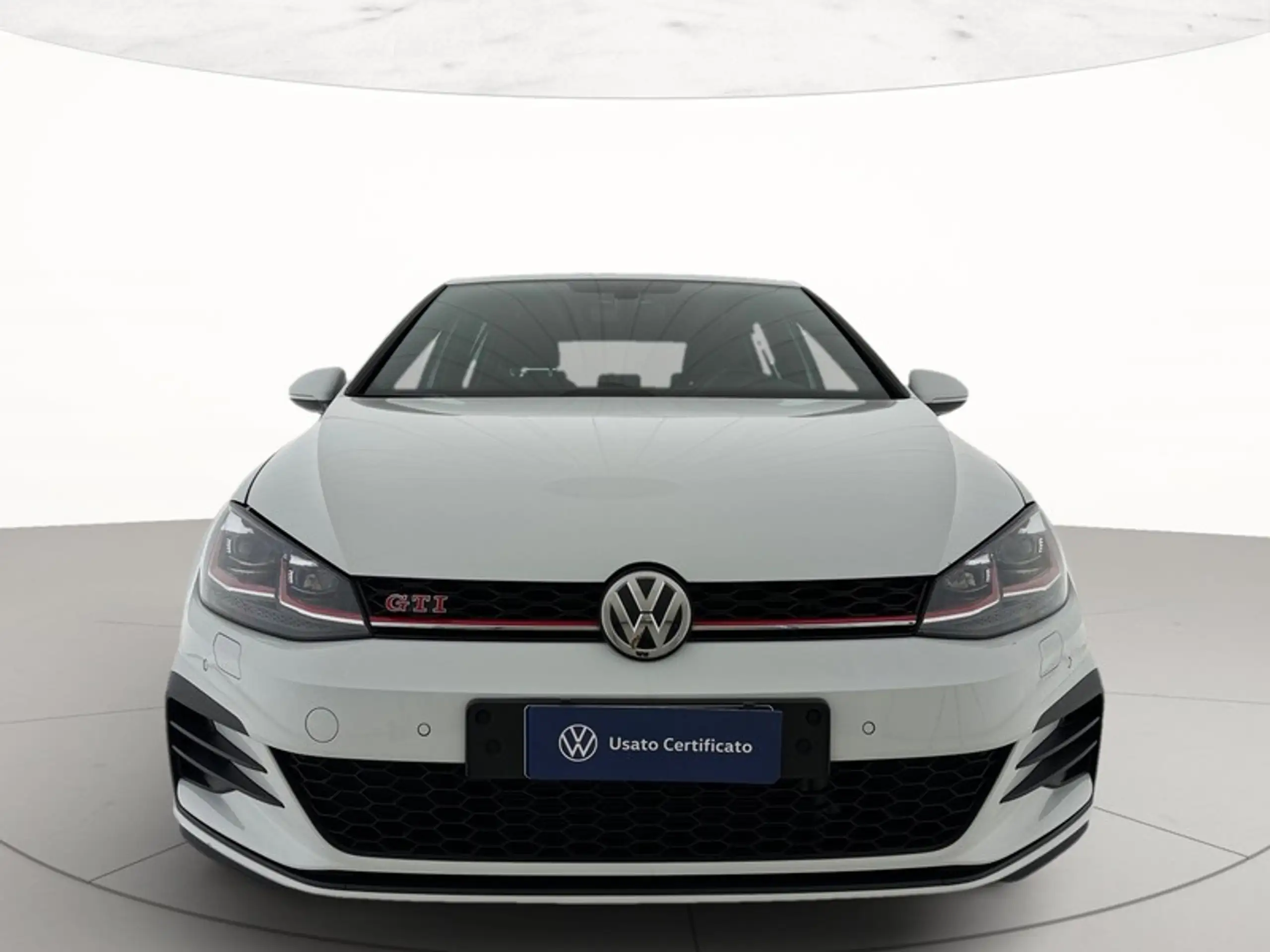 Volkswagen - Golf GTI