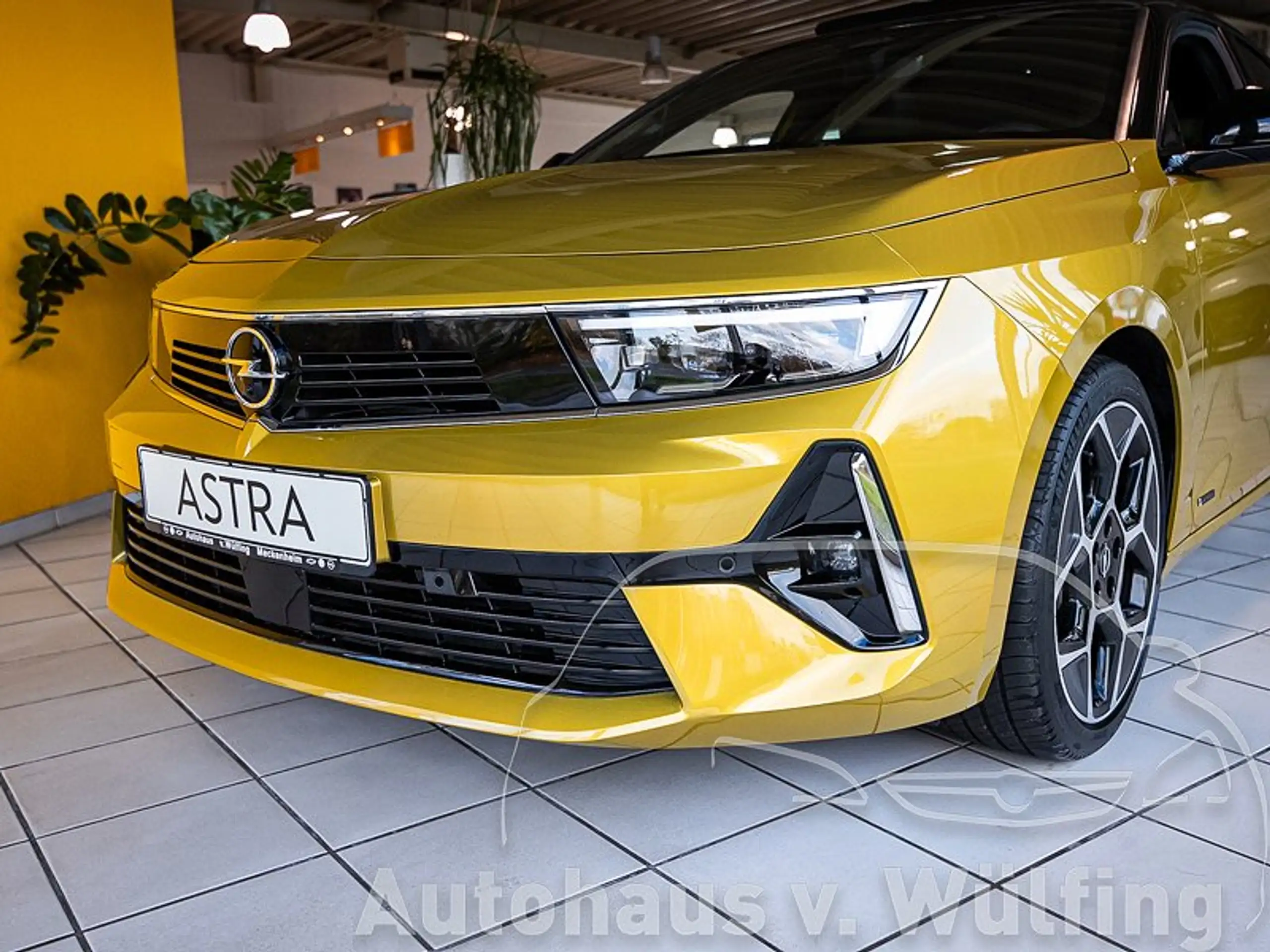 Opel - Astra