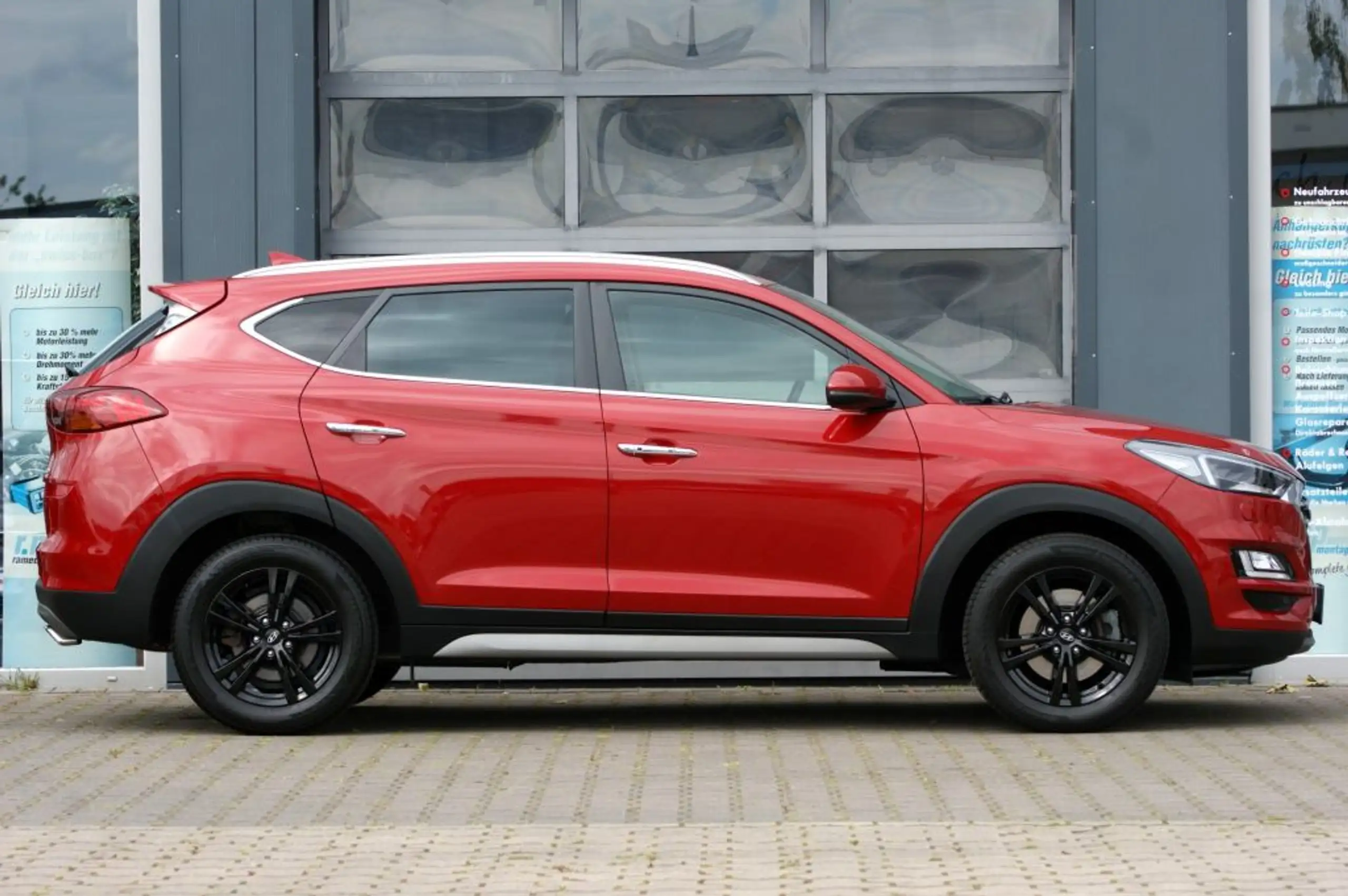 Hyundai - TUCSON