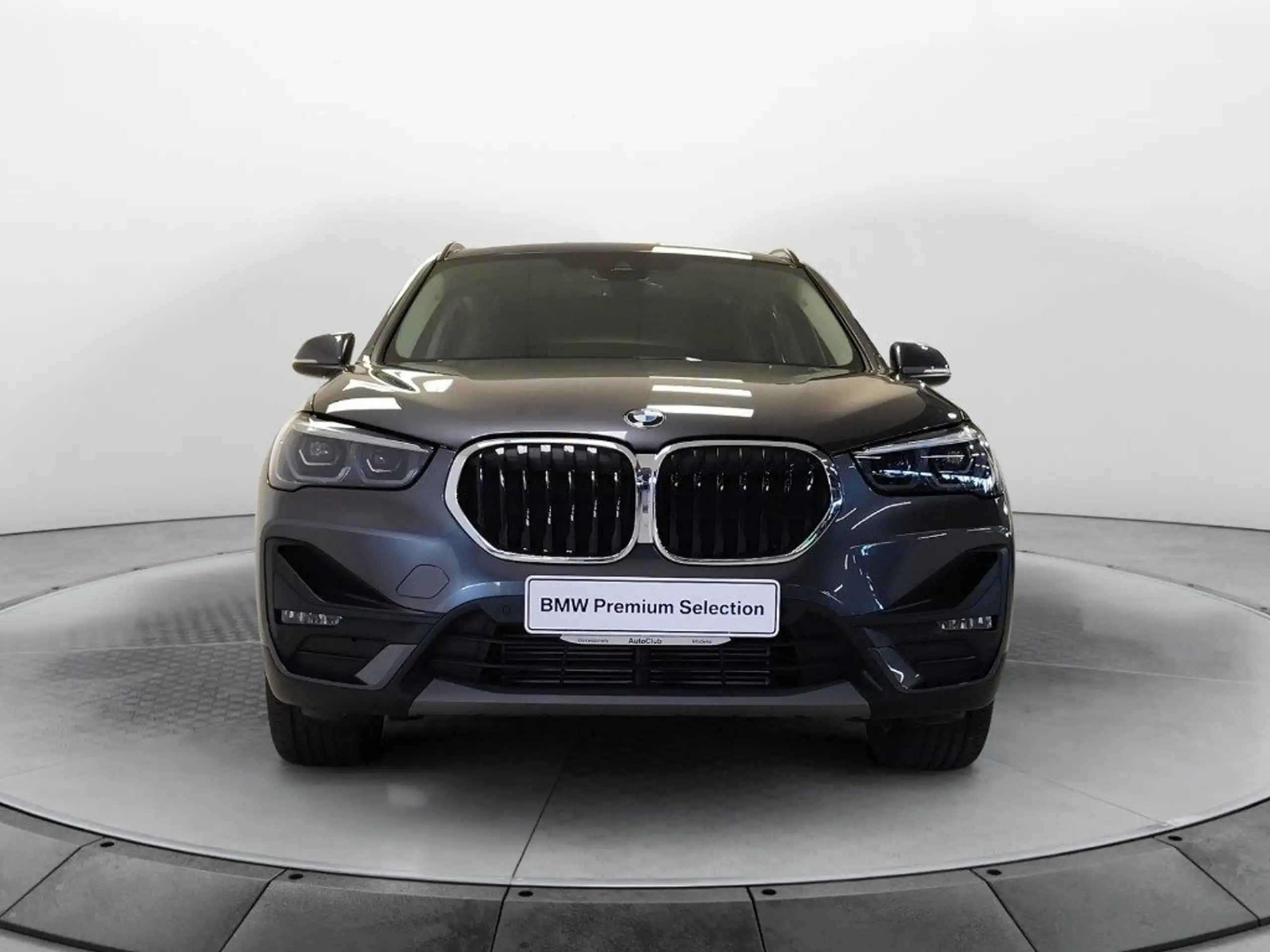 BMW - X1