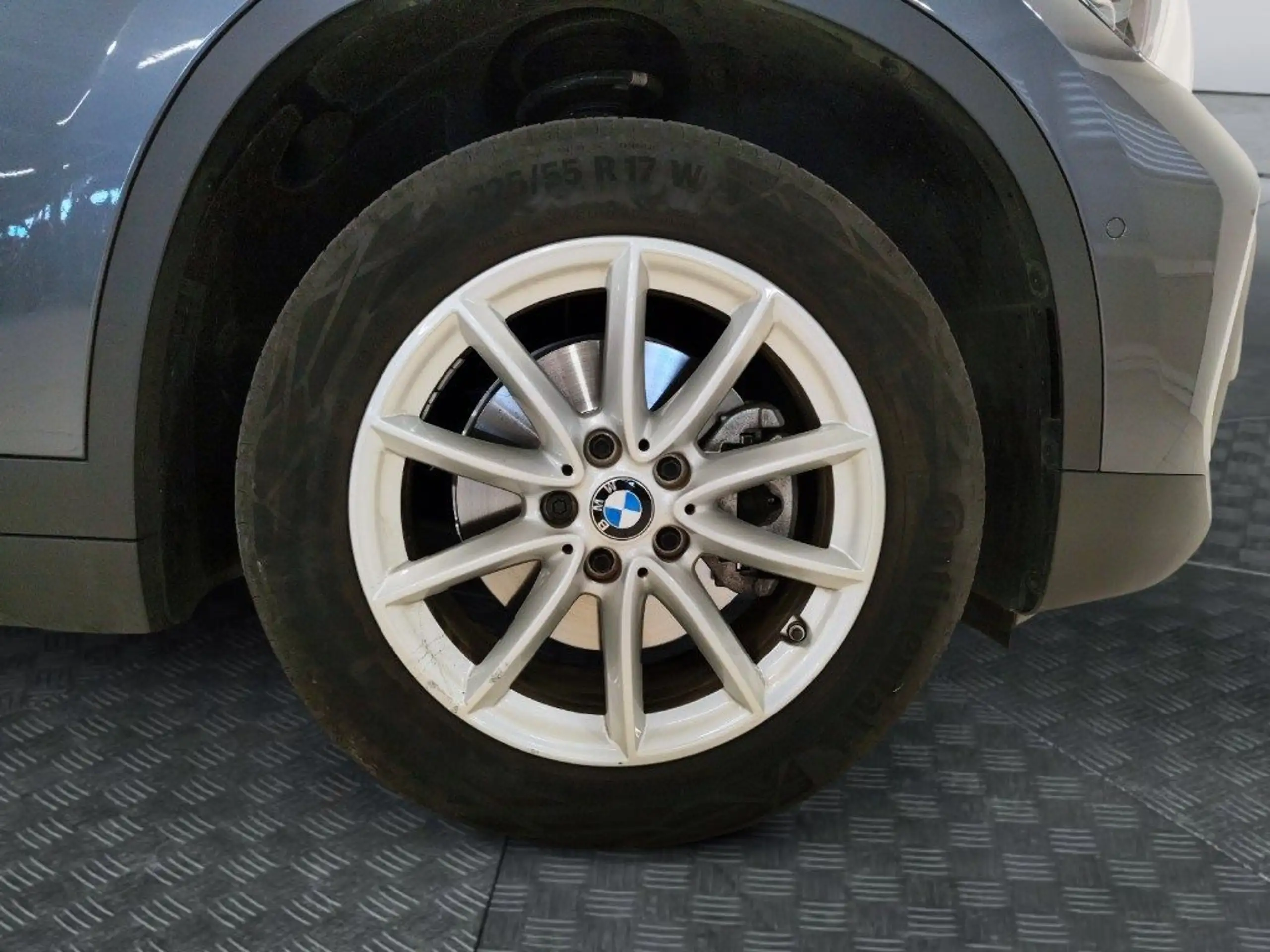 BMW - X1