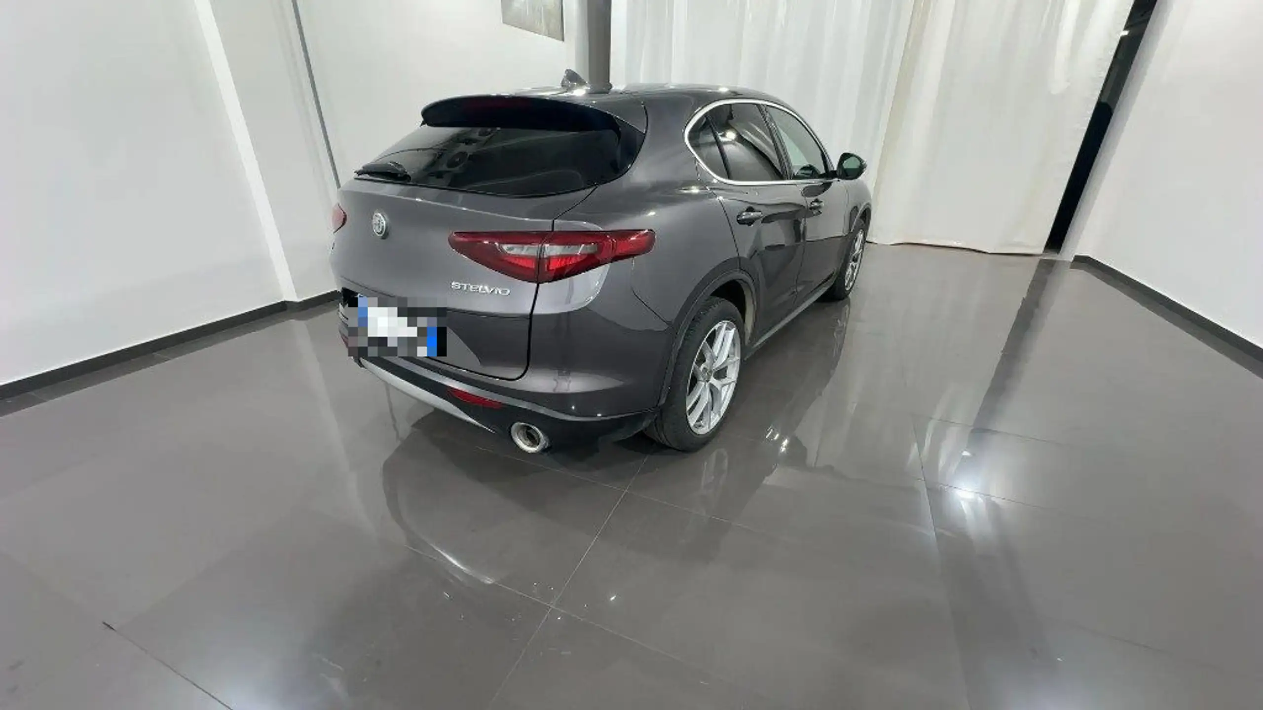 Alfa Romeo - Stelvio