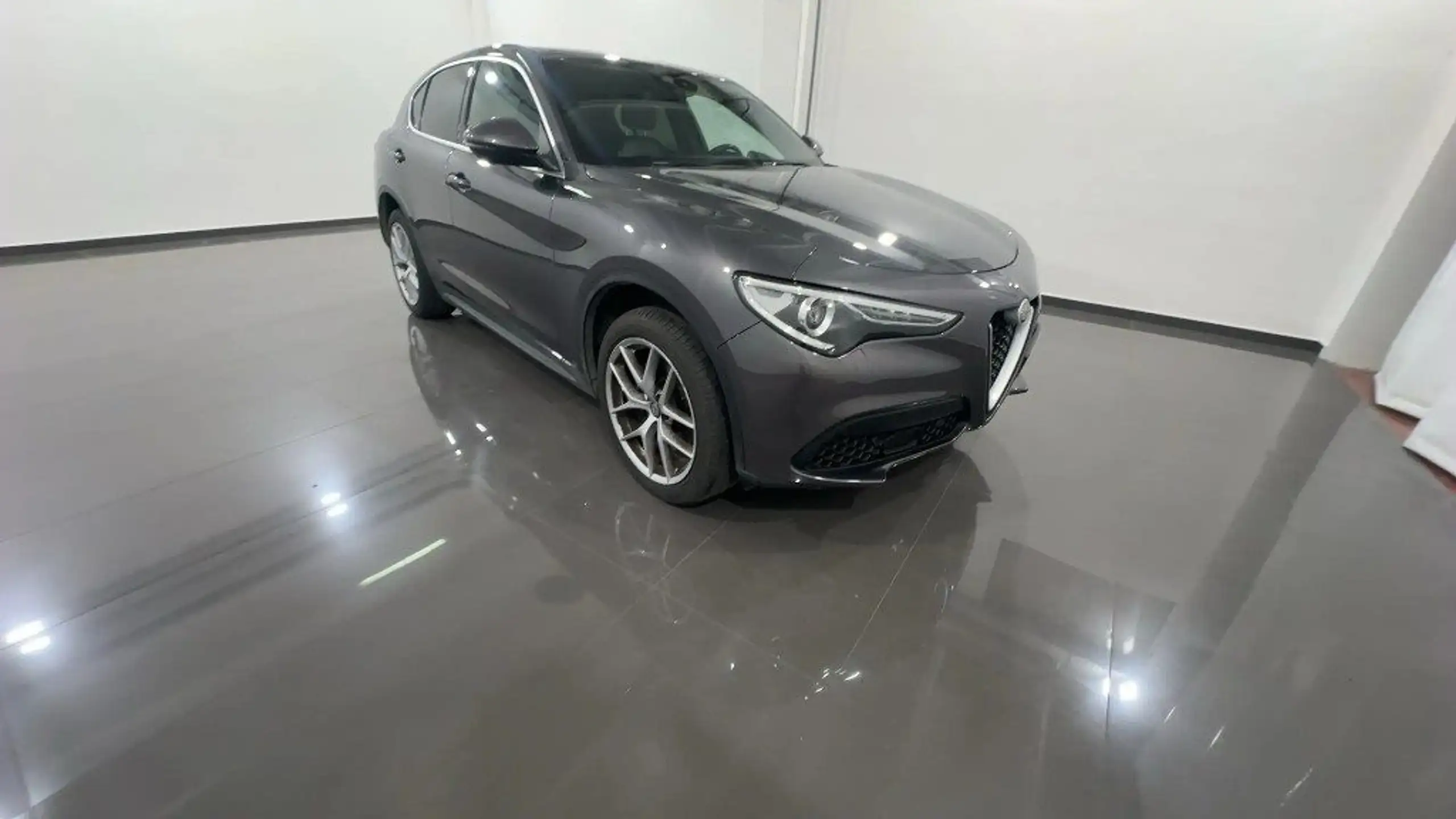 Alfa Romeo - Stelvio