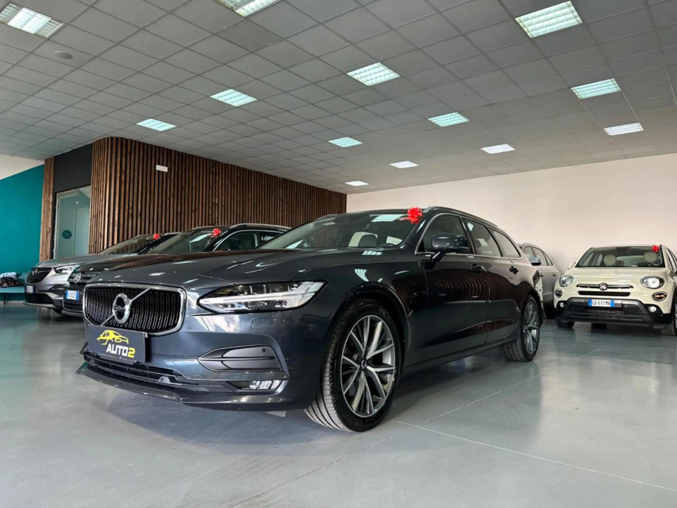 Volvo - V90