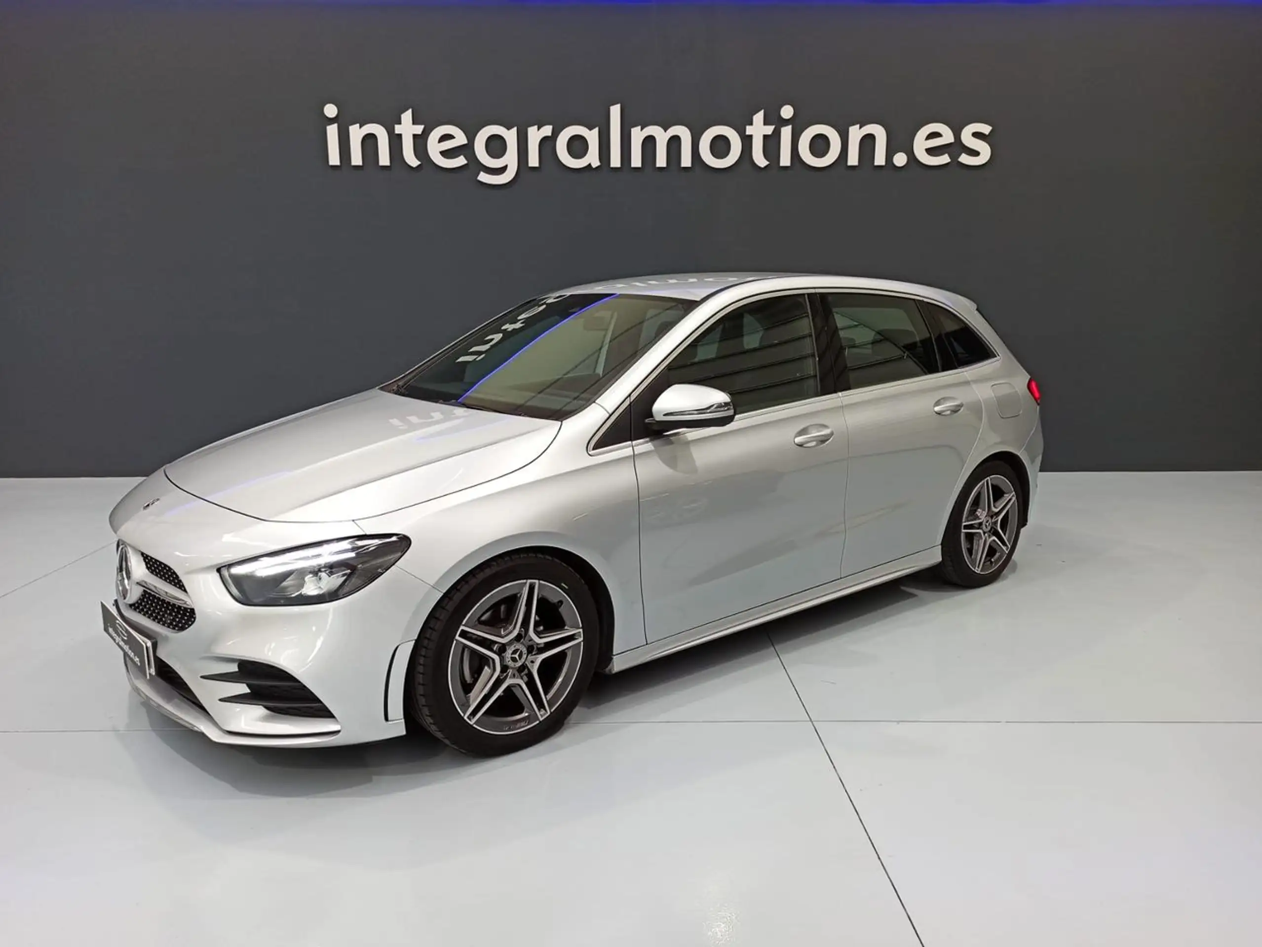 Mercedes-Benz B 180 2019