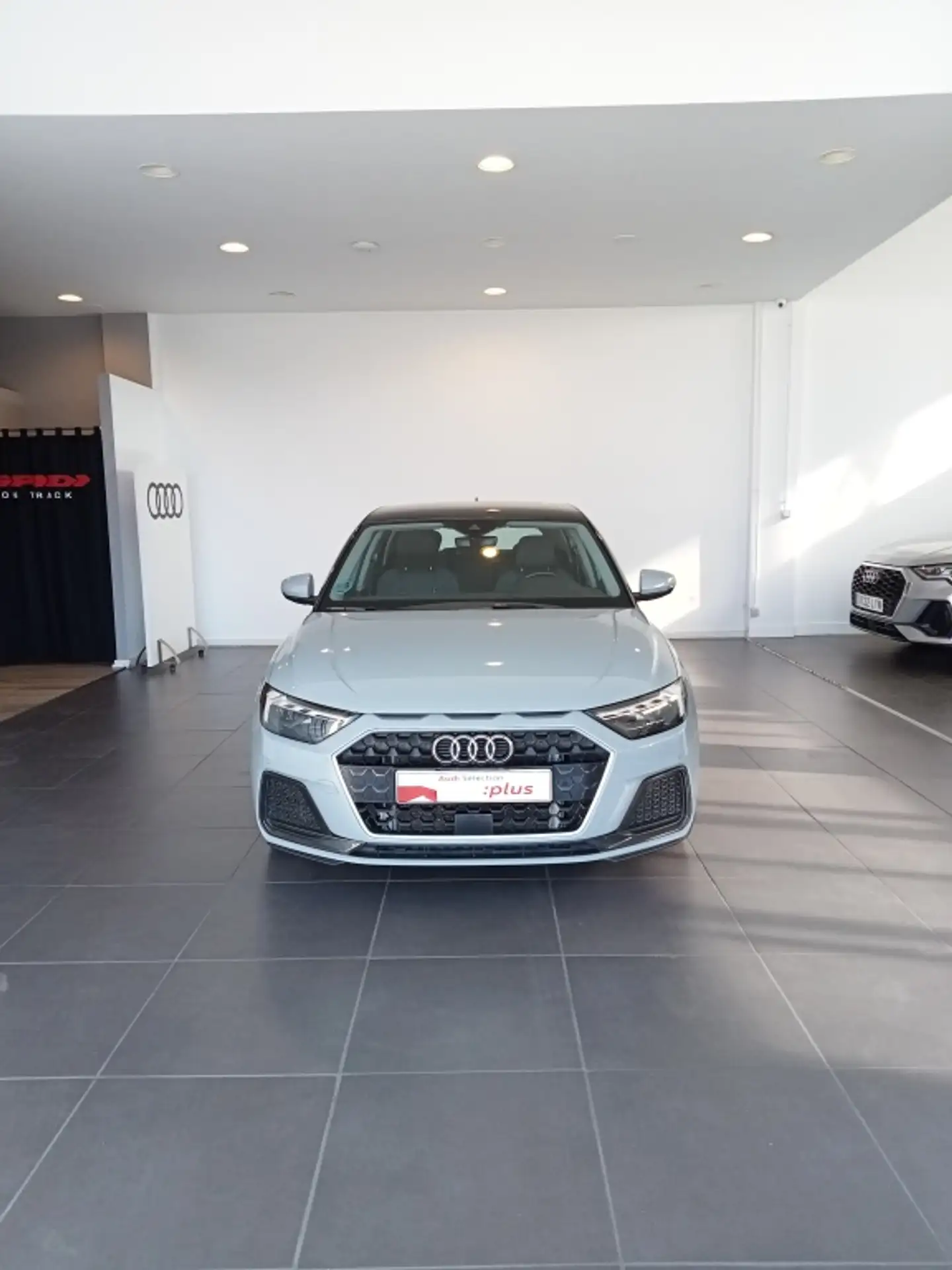 Audi - A1