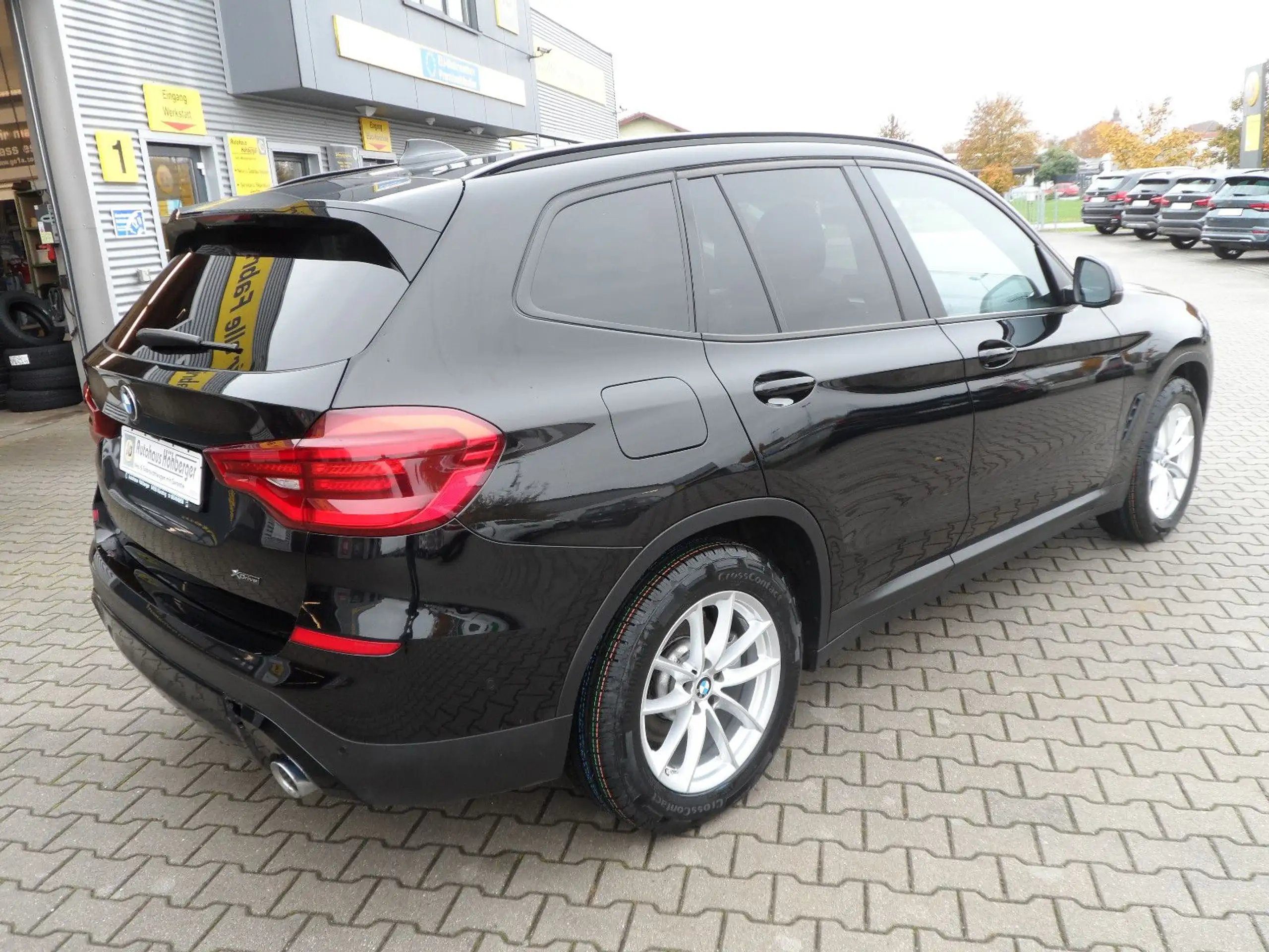 BMW - X3