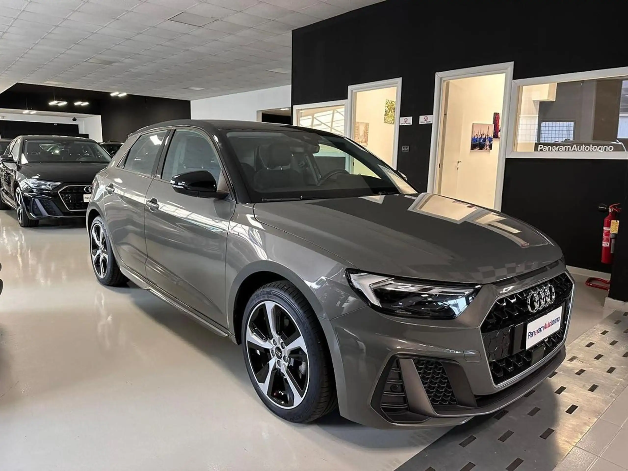 Audi - A1