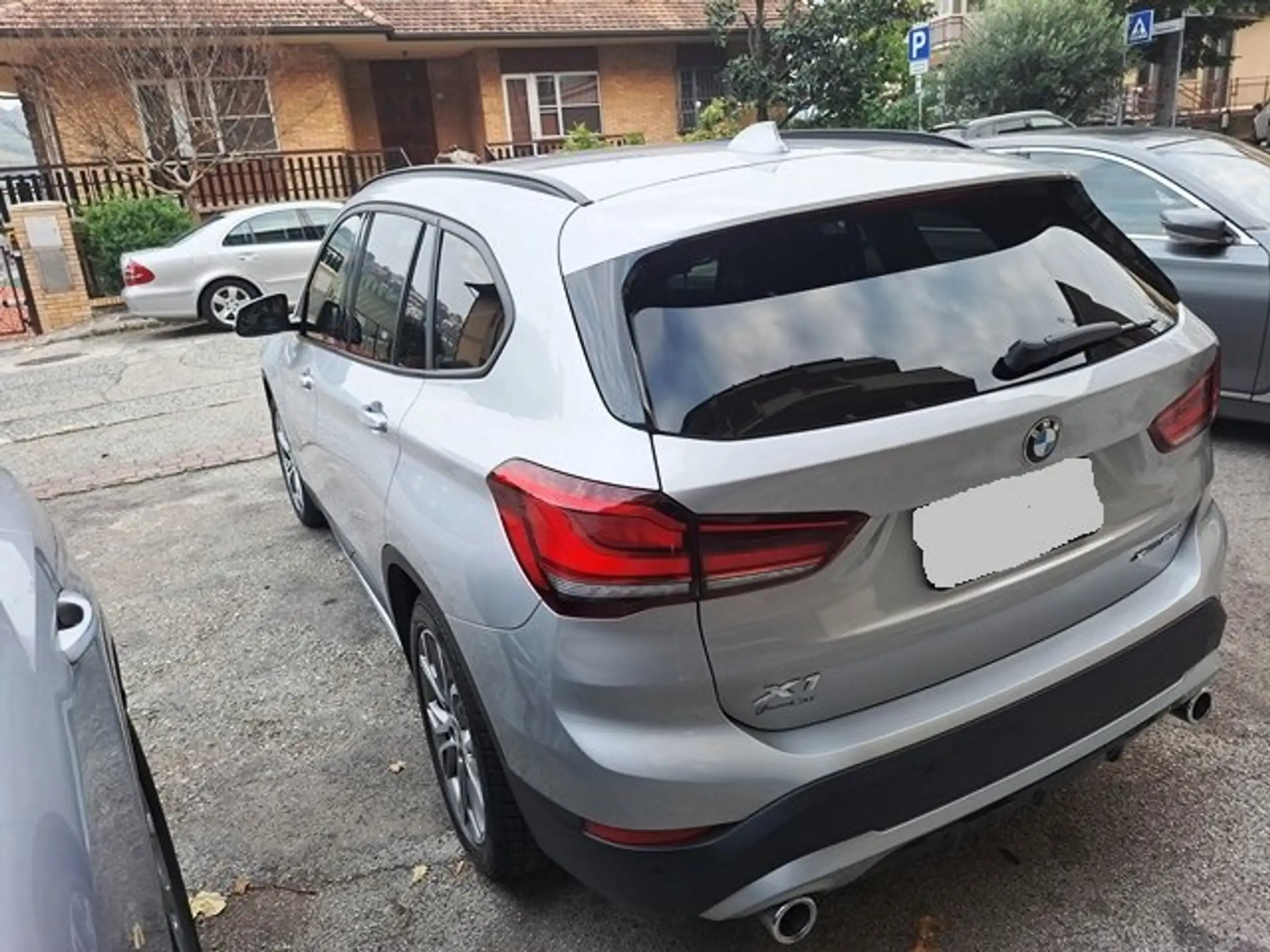 BMW - X1