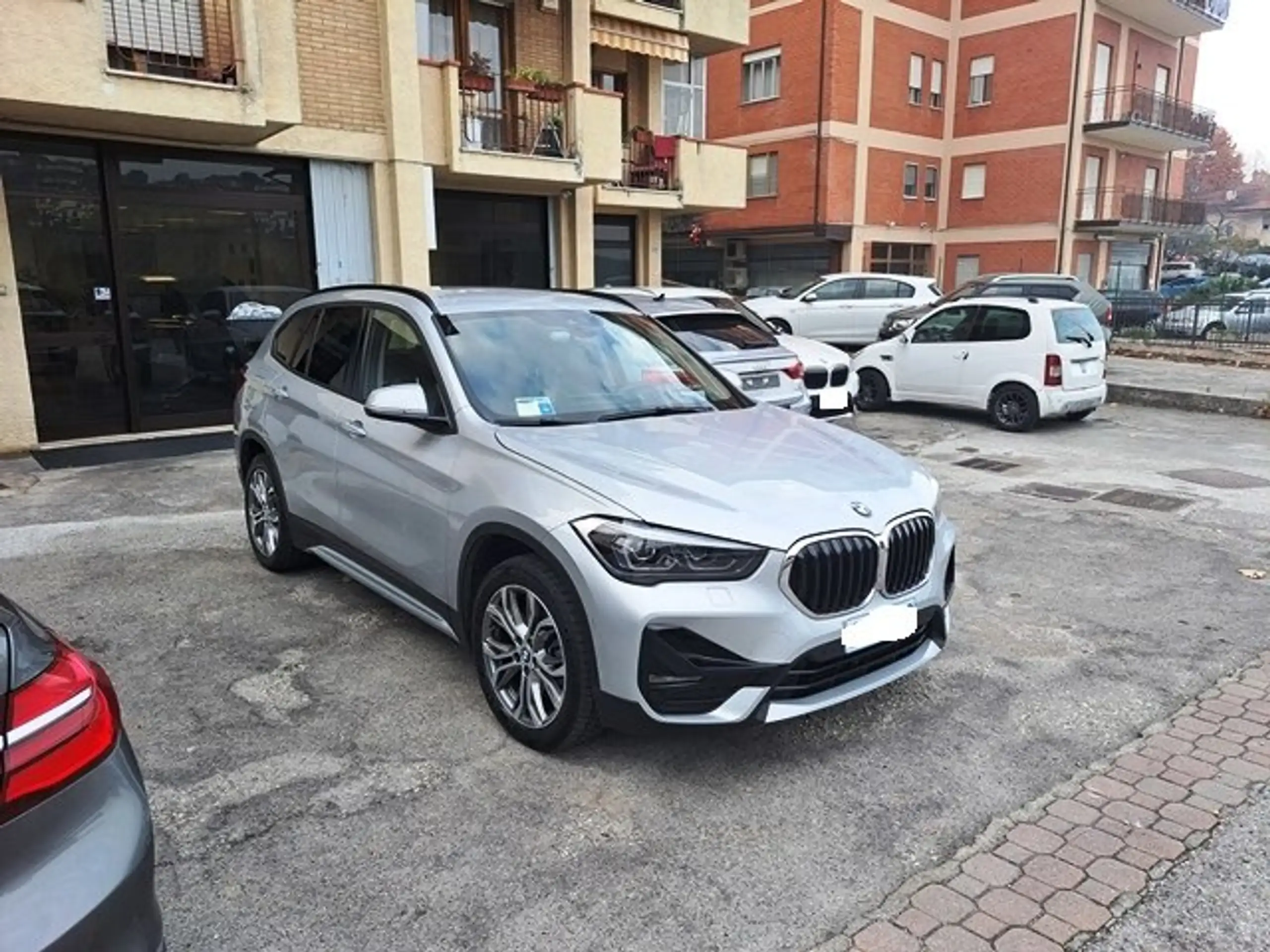 BMW - X1