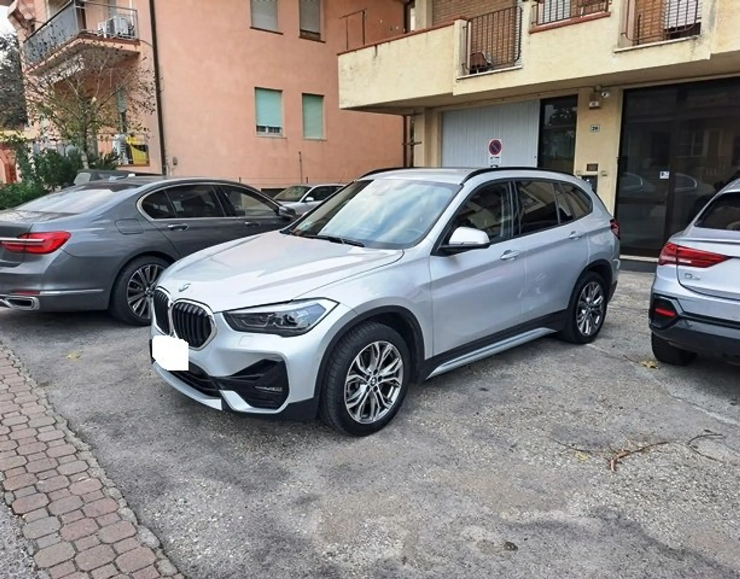 BMW - X1