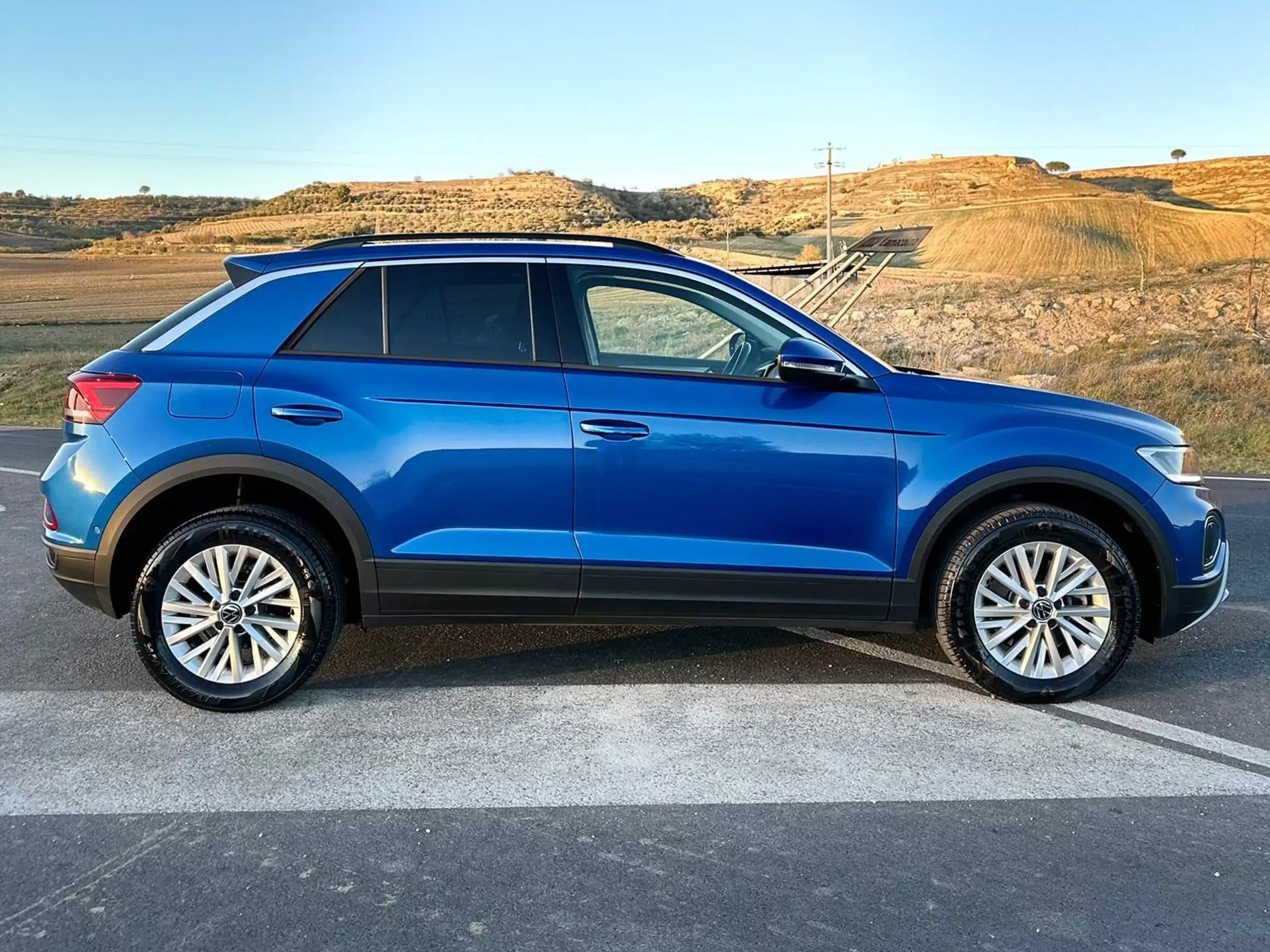 Volkswagen - T-Roc