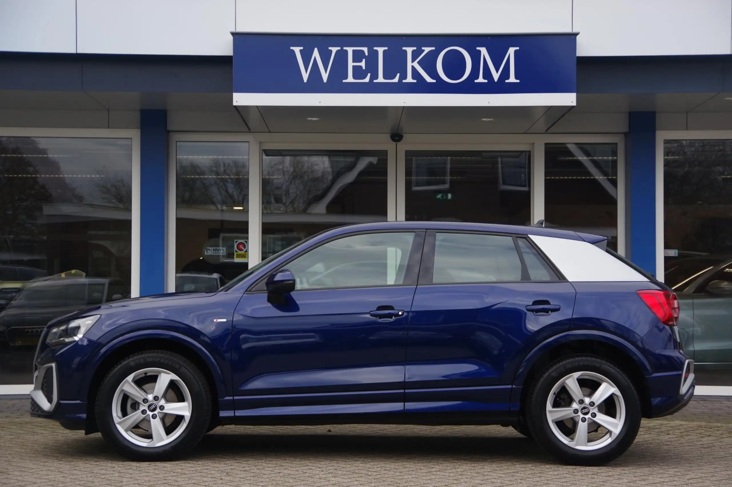 Audi - Q2