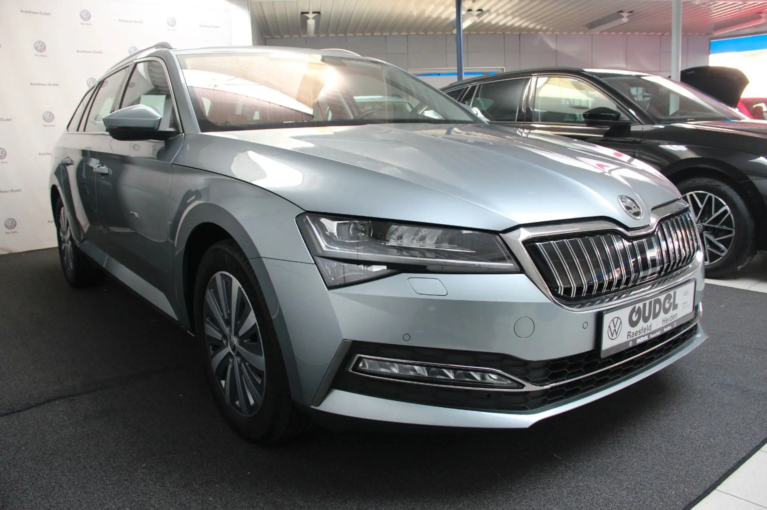 Skoda - Superb