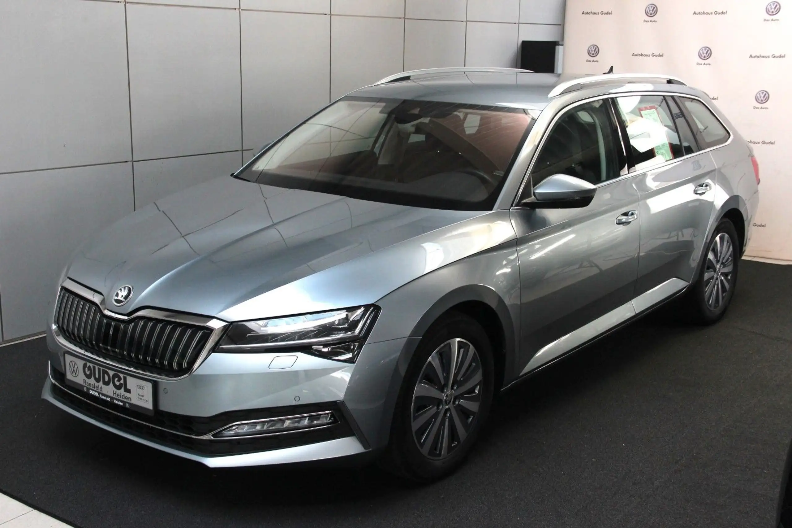 Skoda - Superb