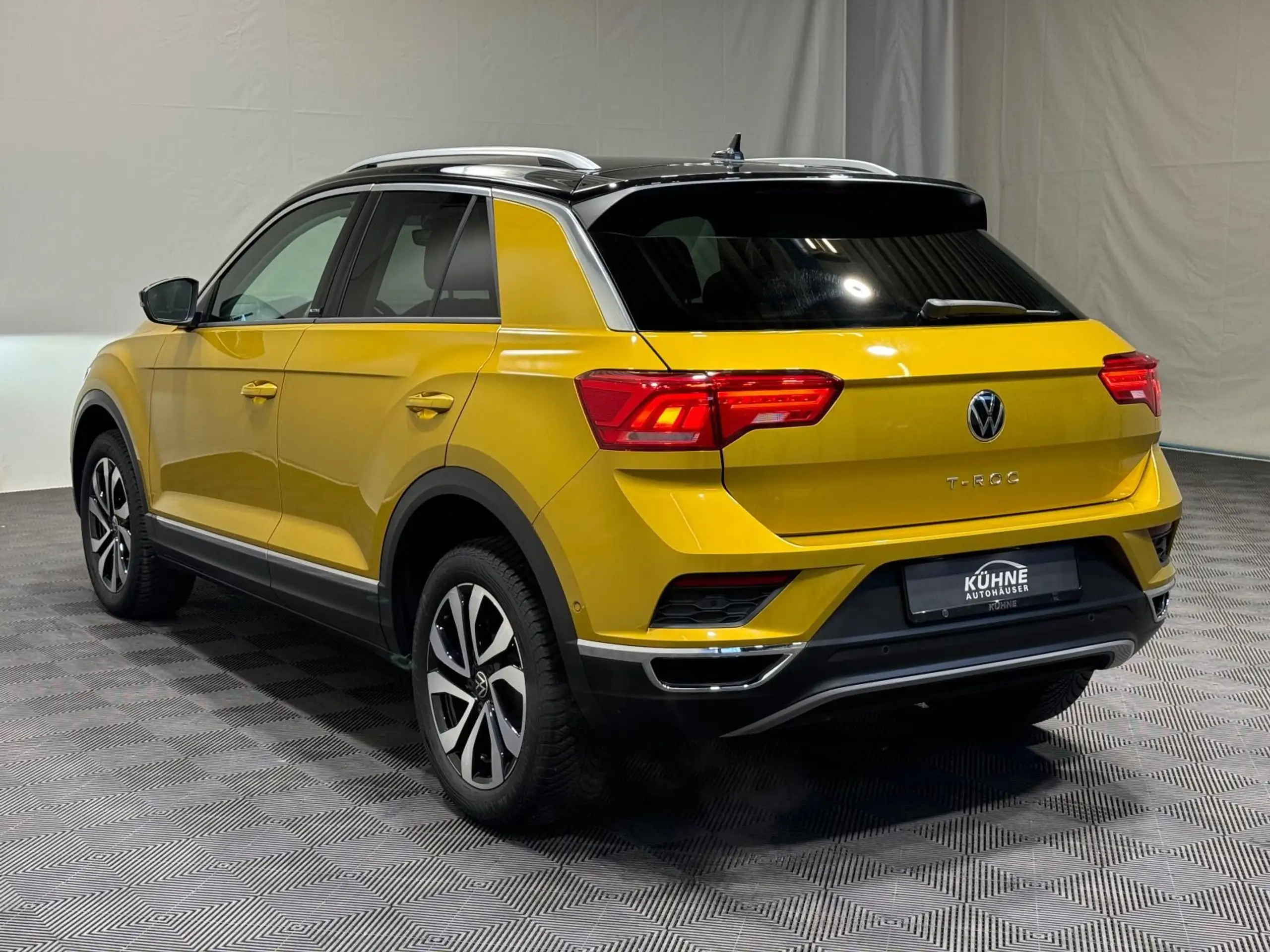 Volkswagen - T-Roc