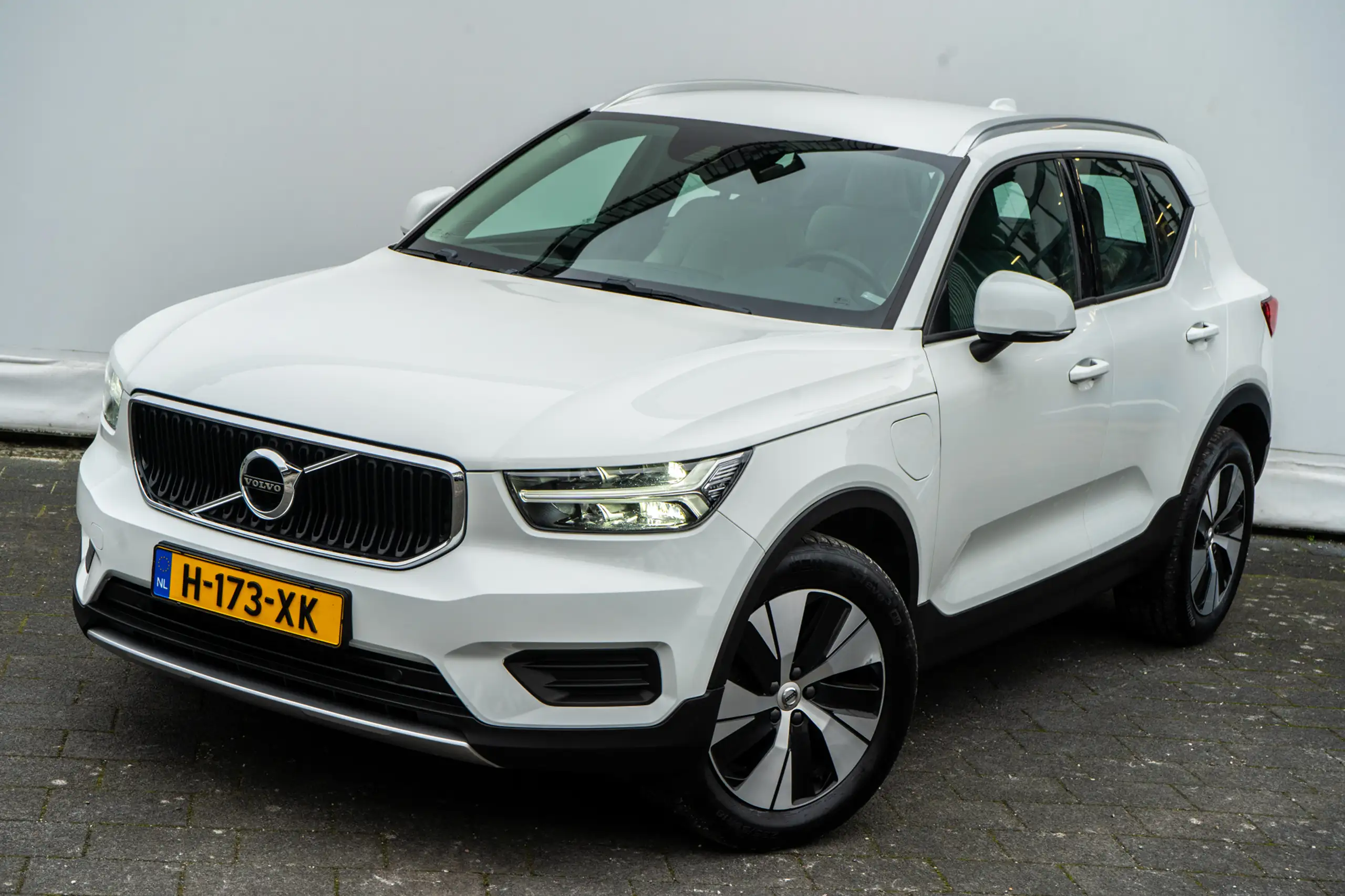 Volvo - XC40