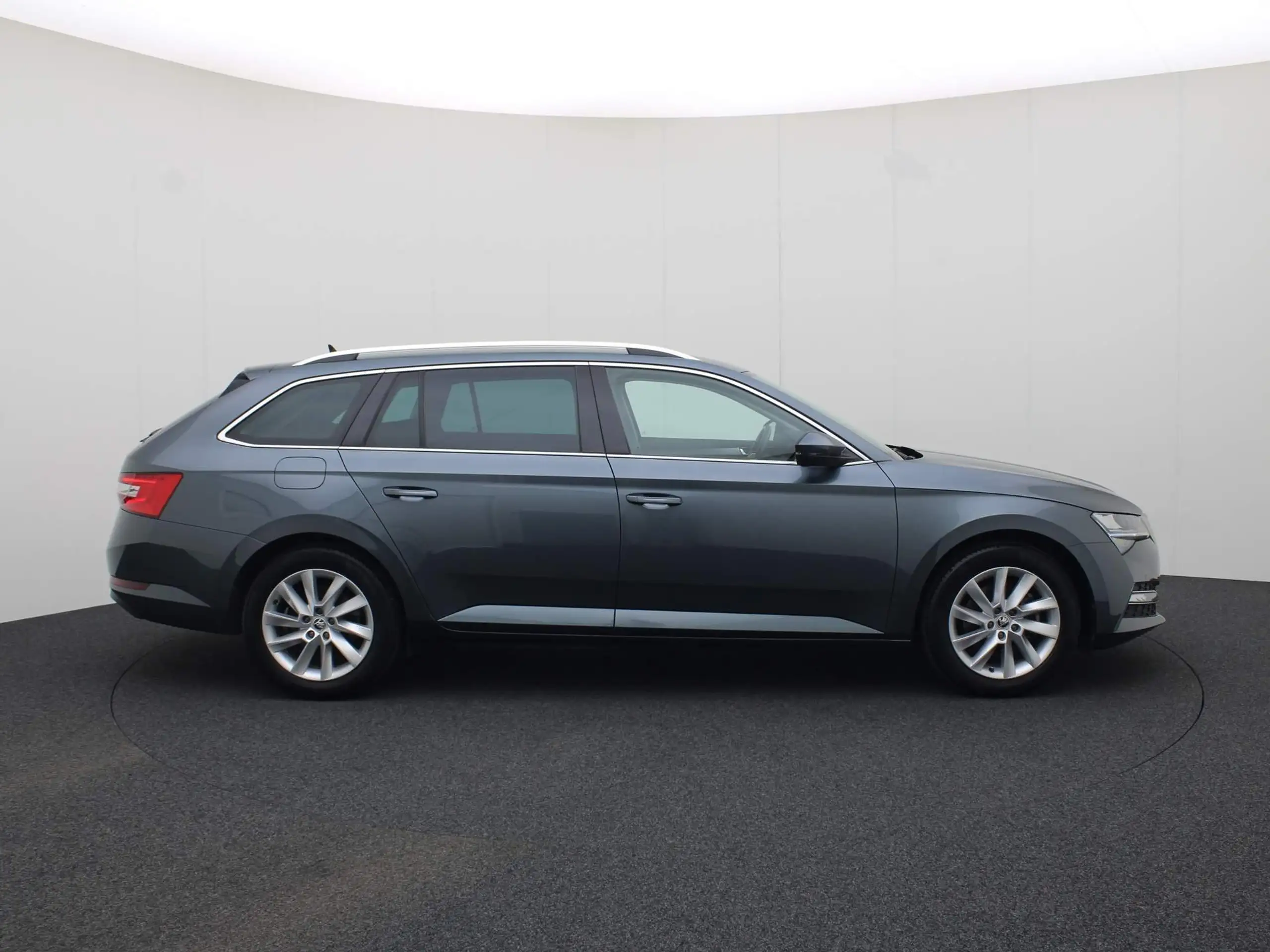 Skoda - Superb