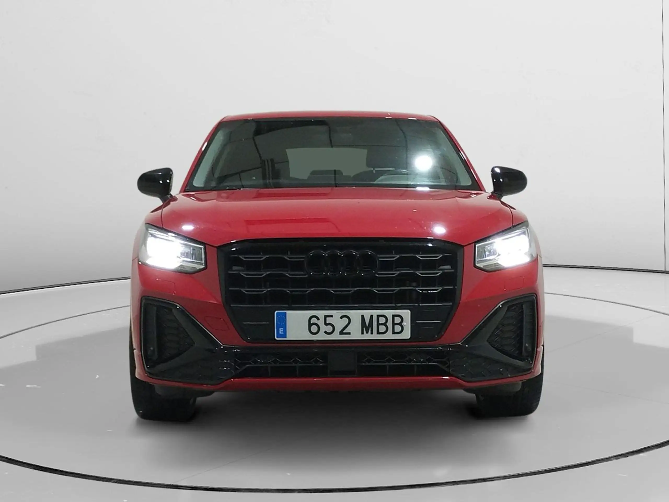 Audi - Q2