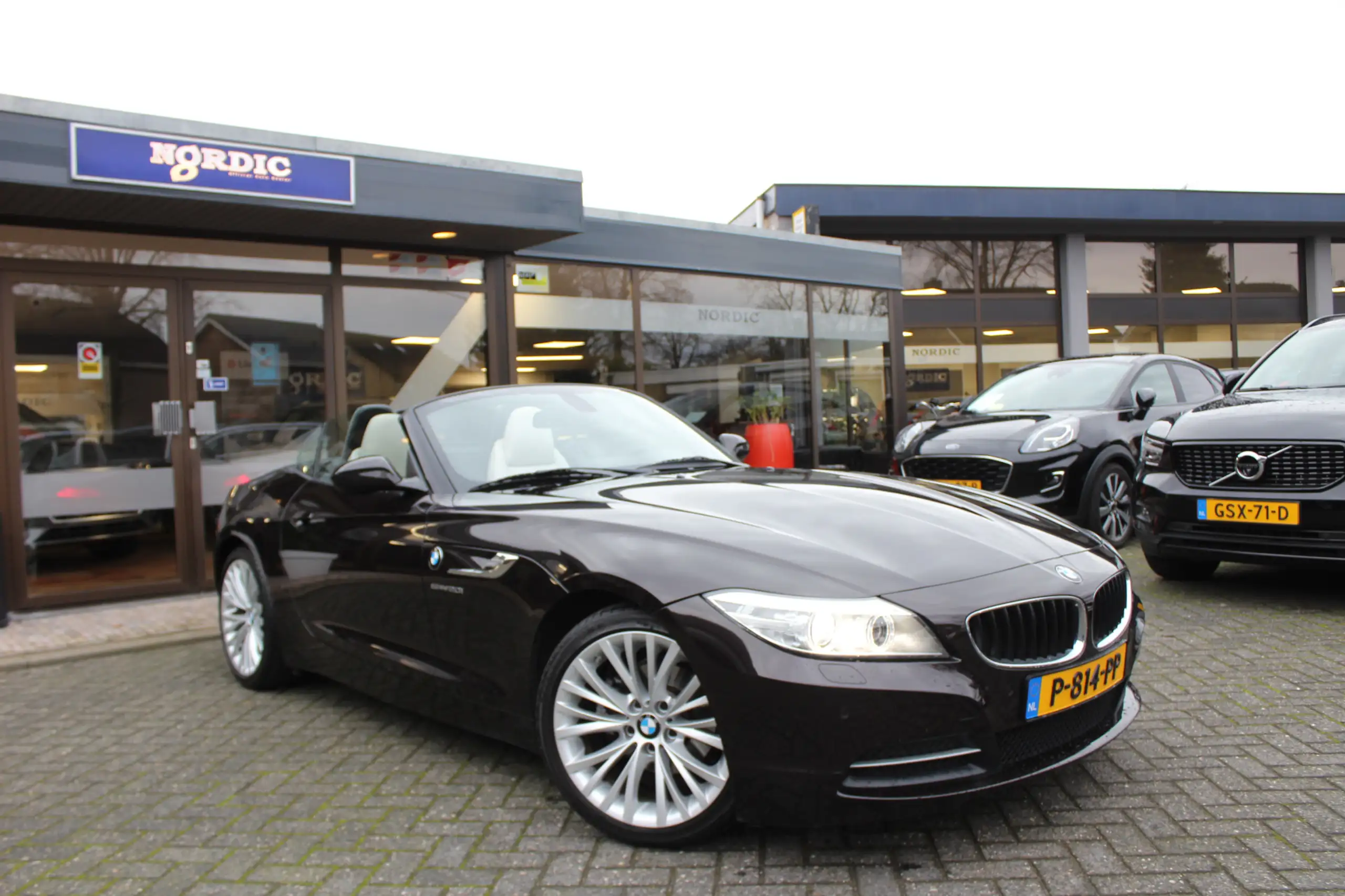 BMW - Z4