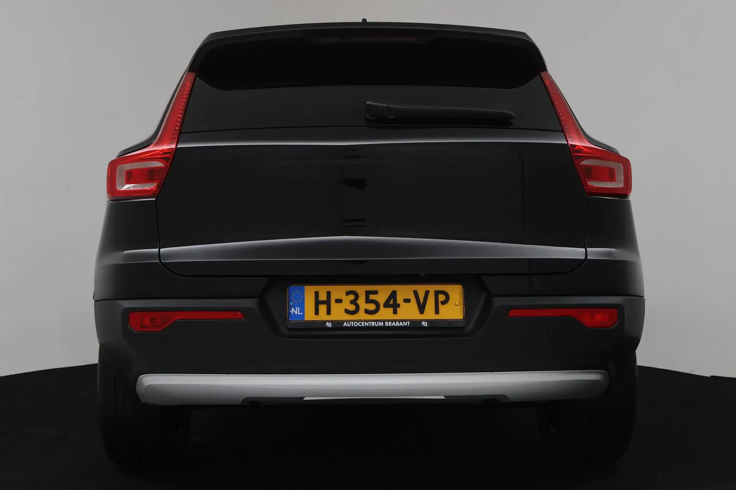 Volvo - XC40