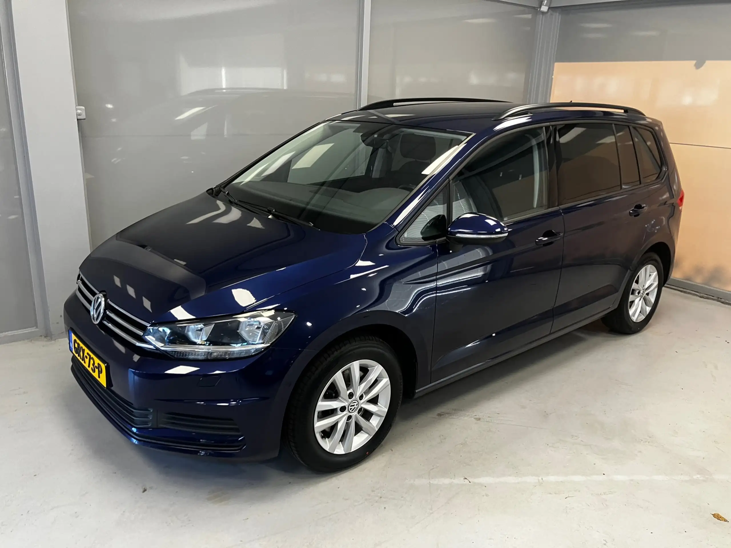 Volkswagen - Touran