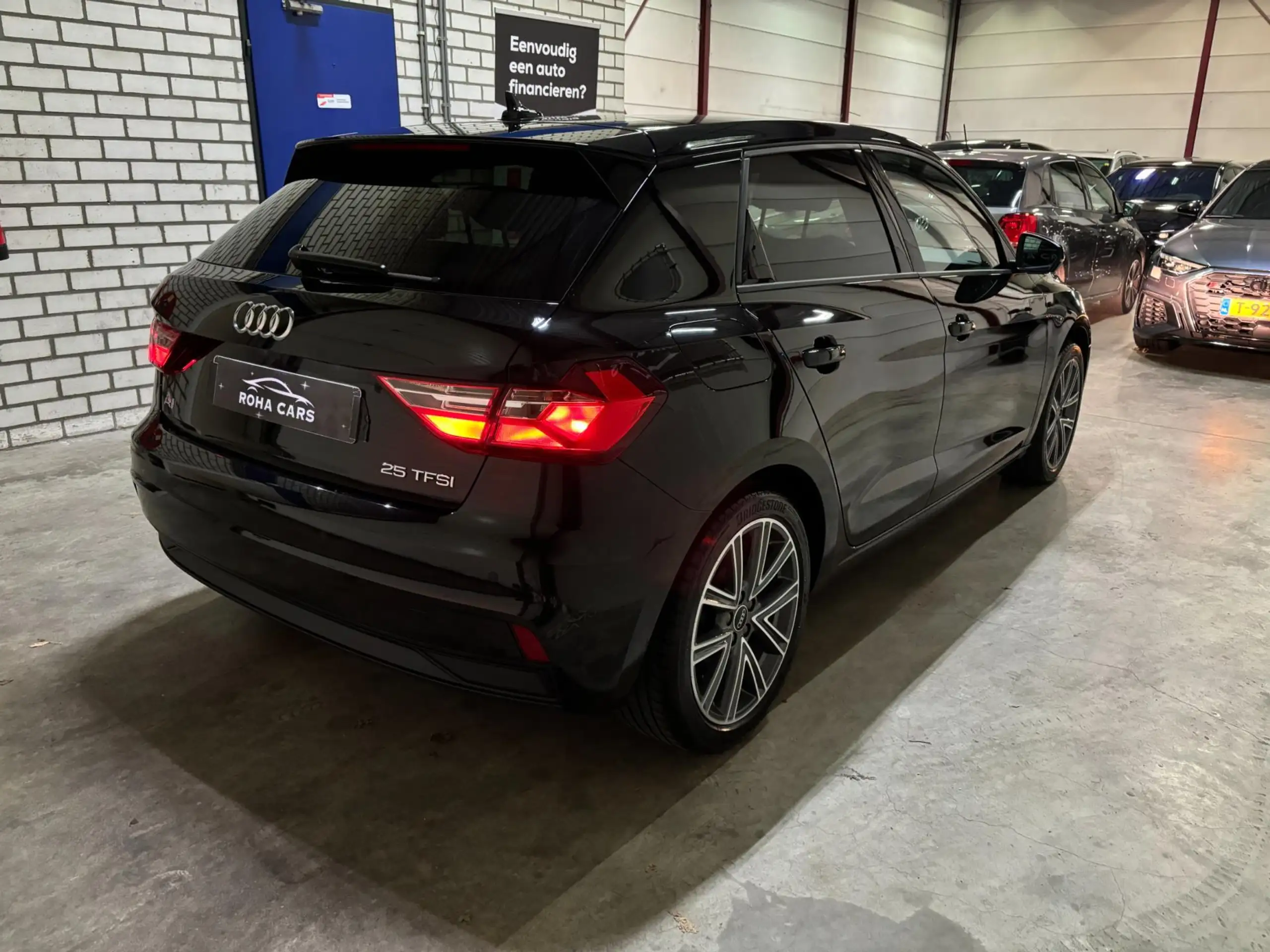 Audi - A1