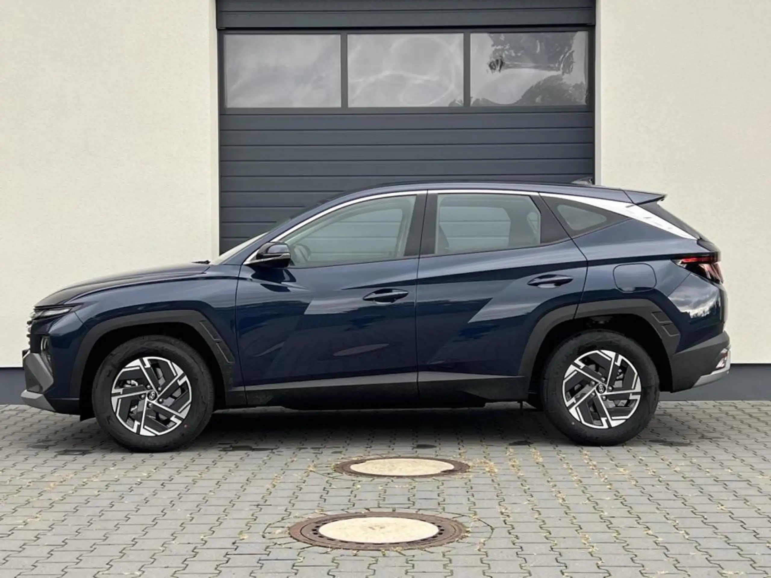 Hyundai - TUCSON