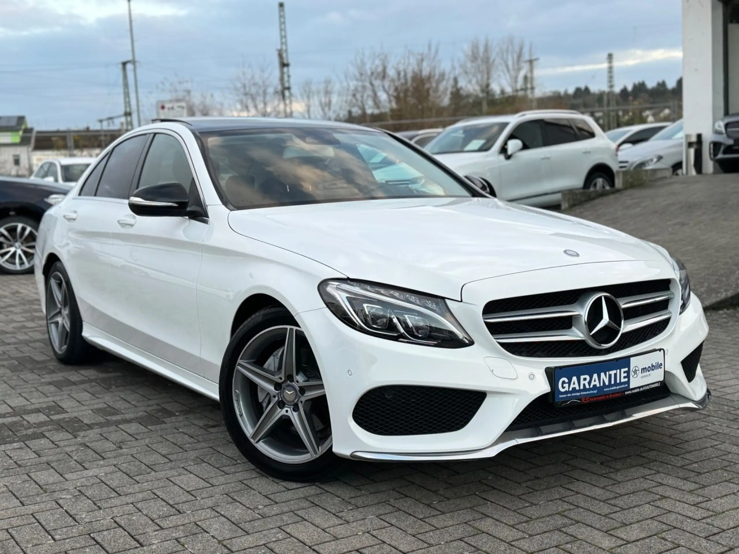 Mercedes-Benz - C 220