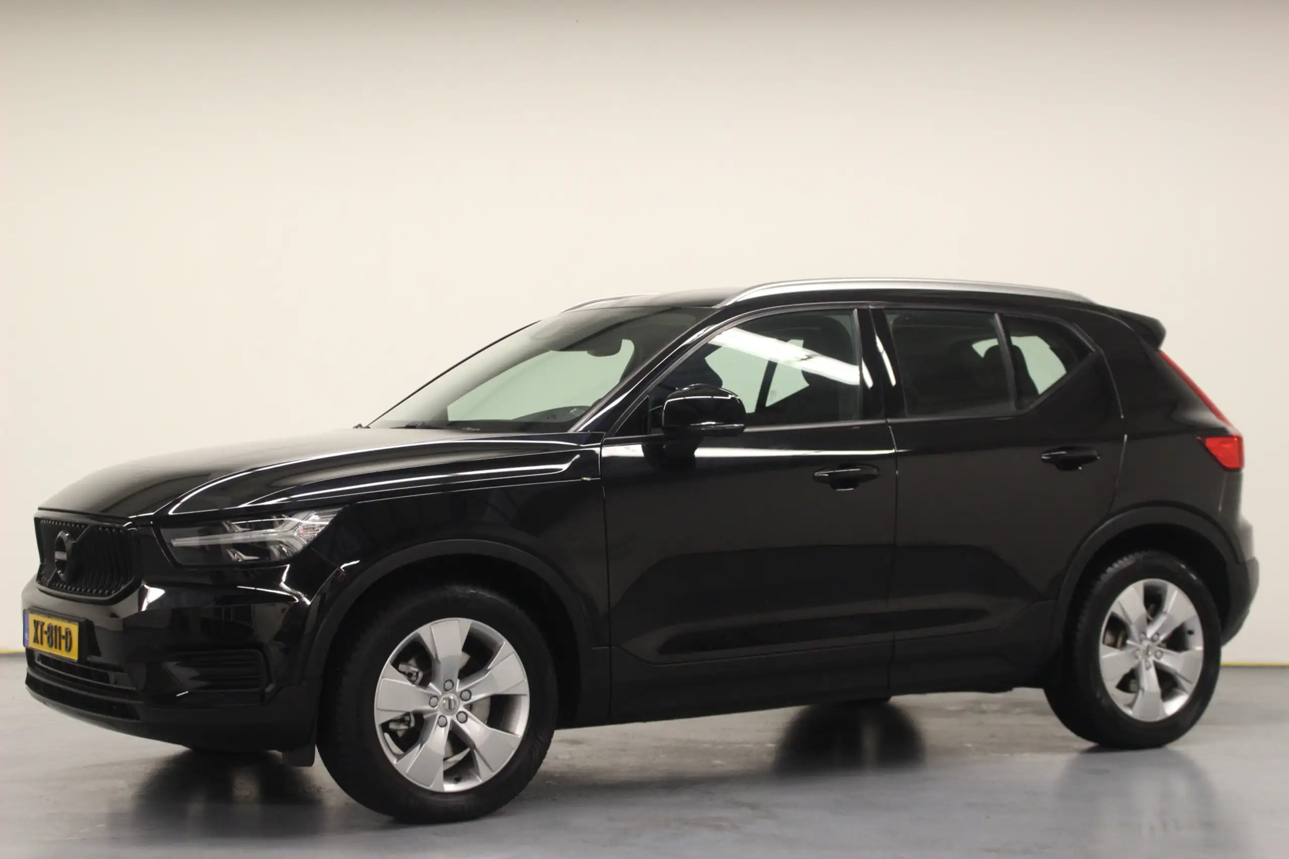 Volvo - XC40