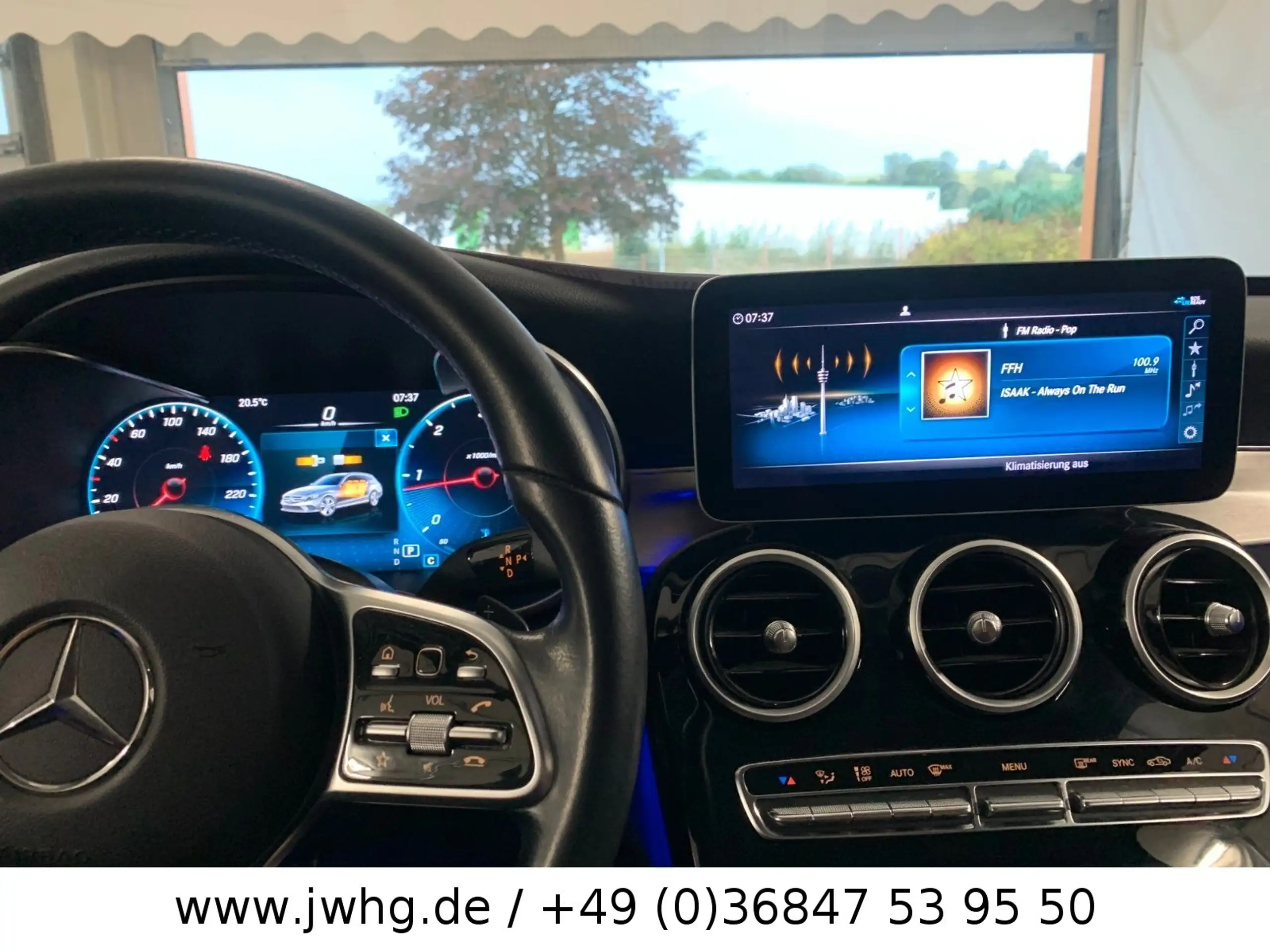 Mercedes-Benz - C 220