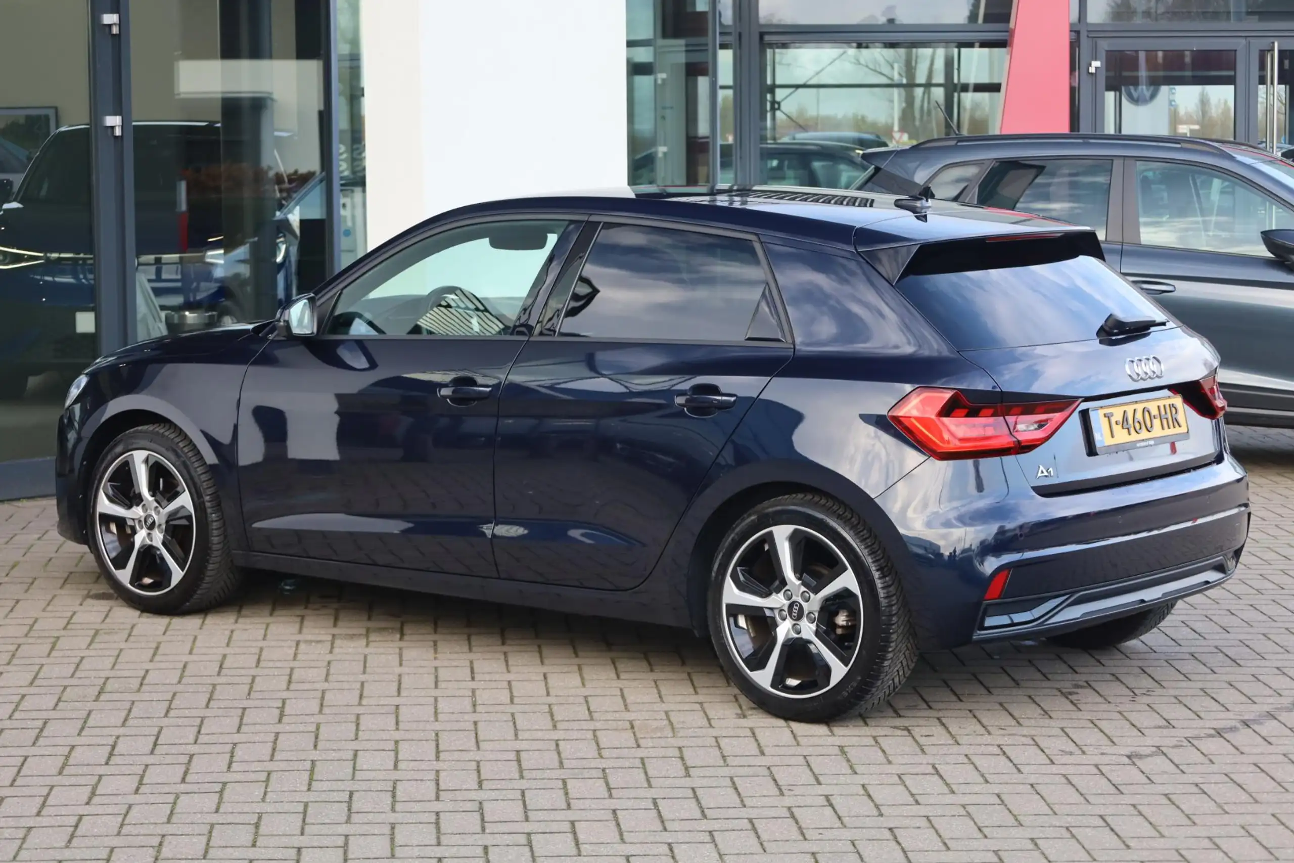 Audi - A1