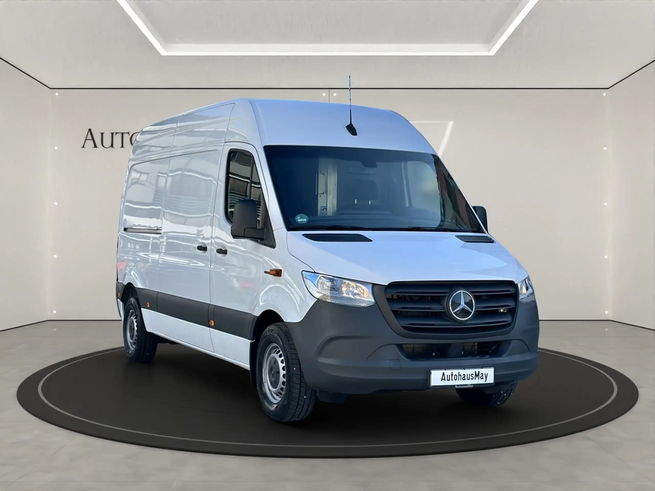 Mercedes-Benz - Sprinter