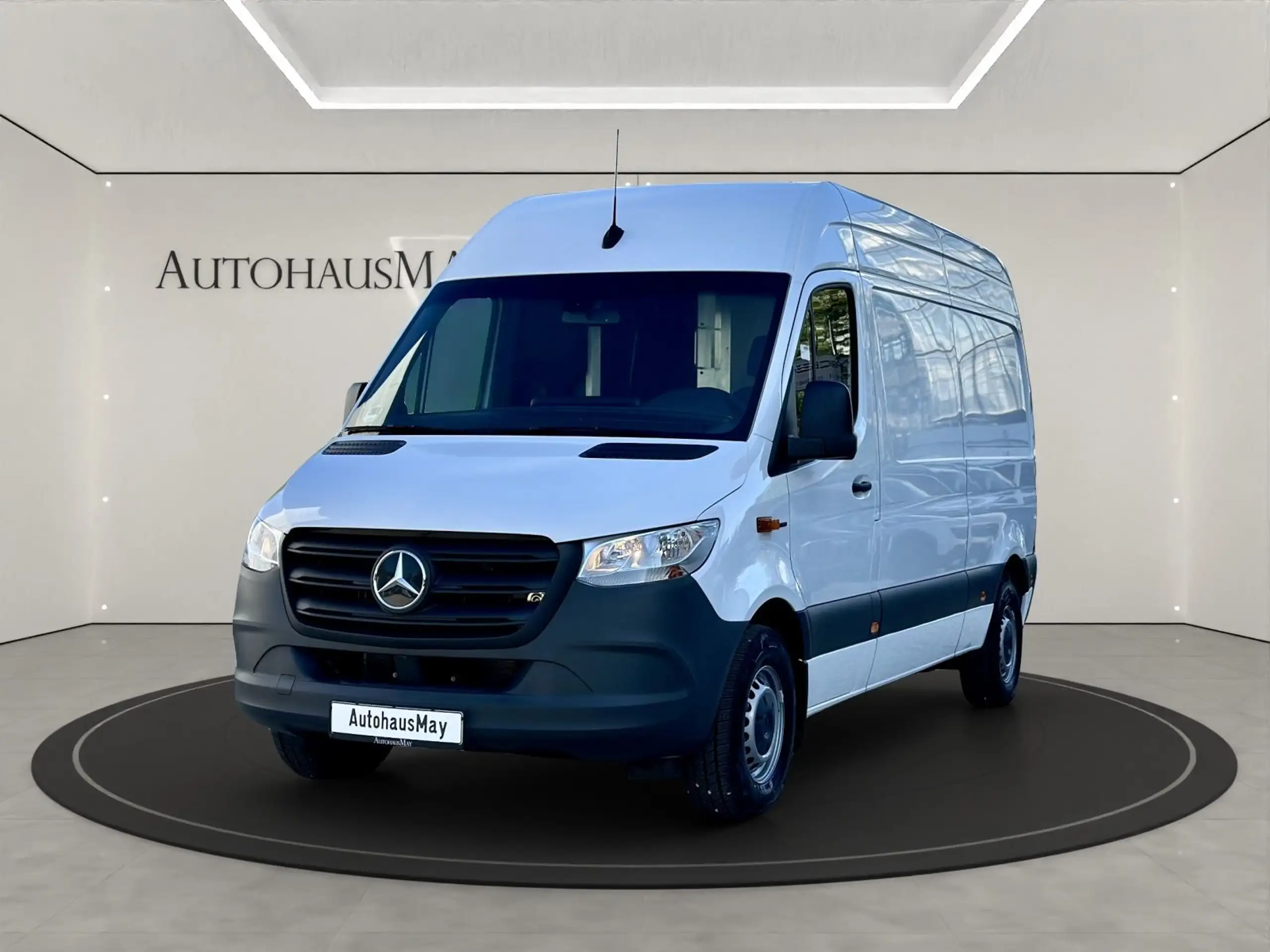 Mercedes-Benz - Sprinter