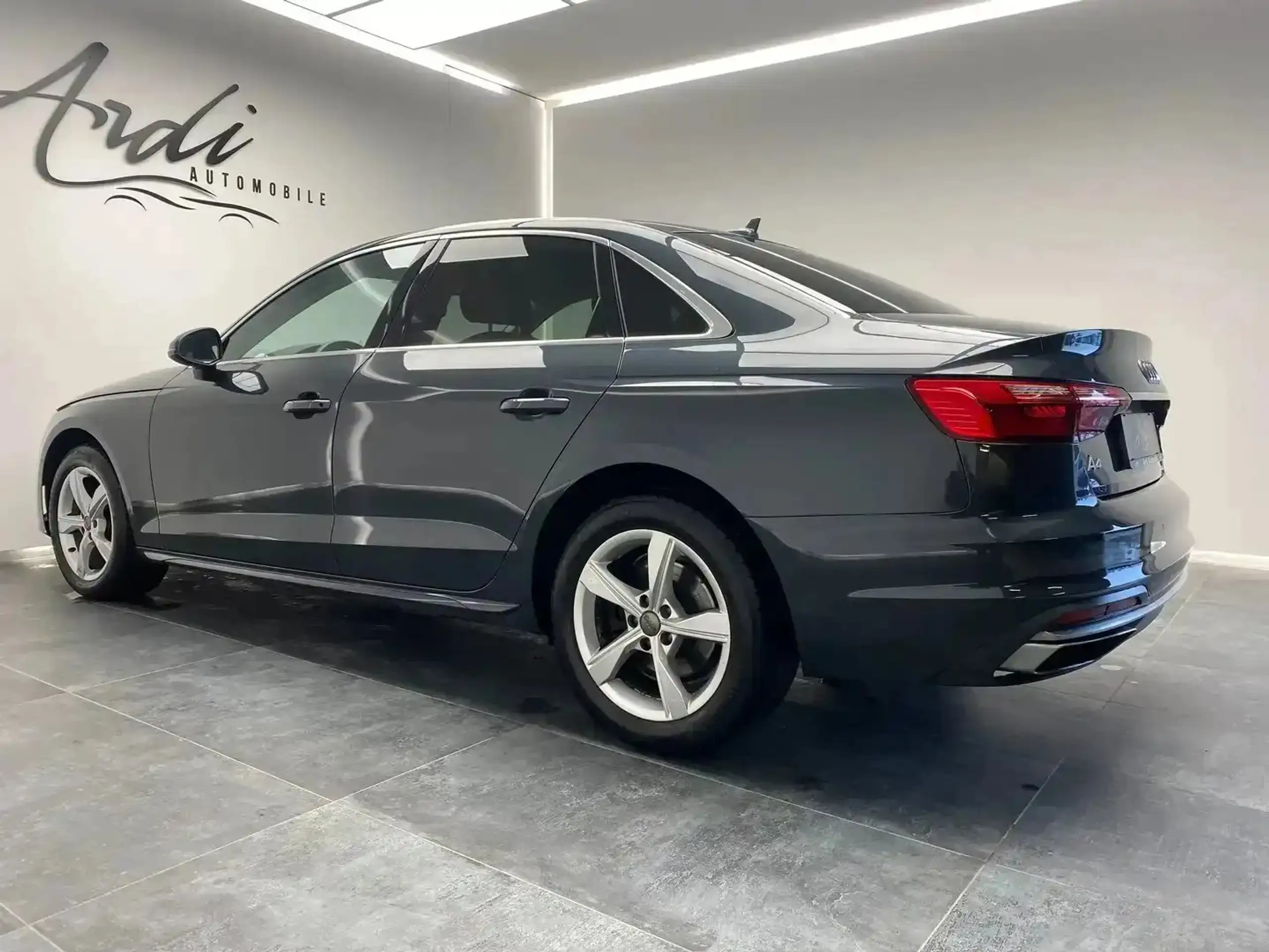 Audi - A4